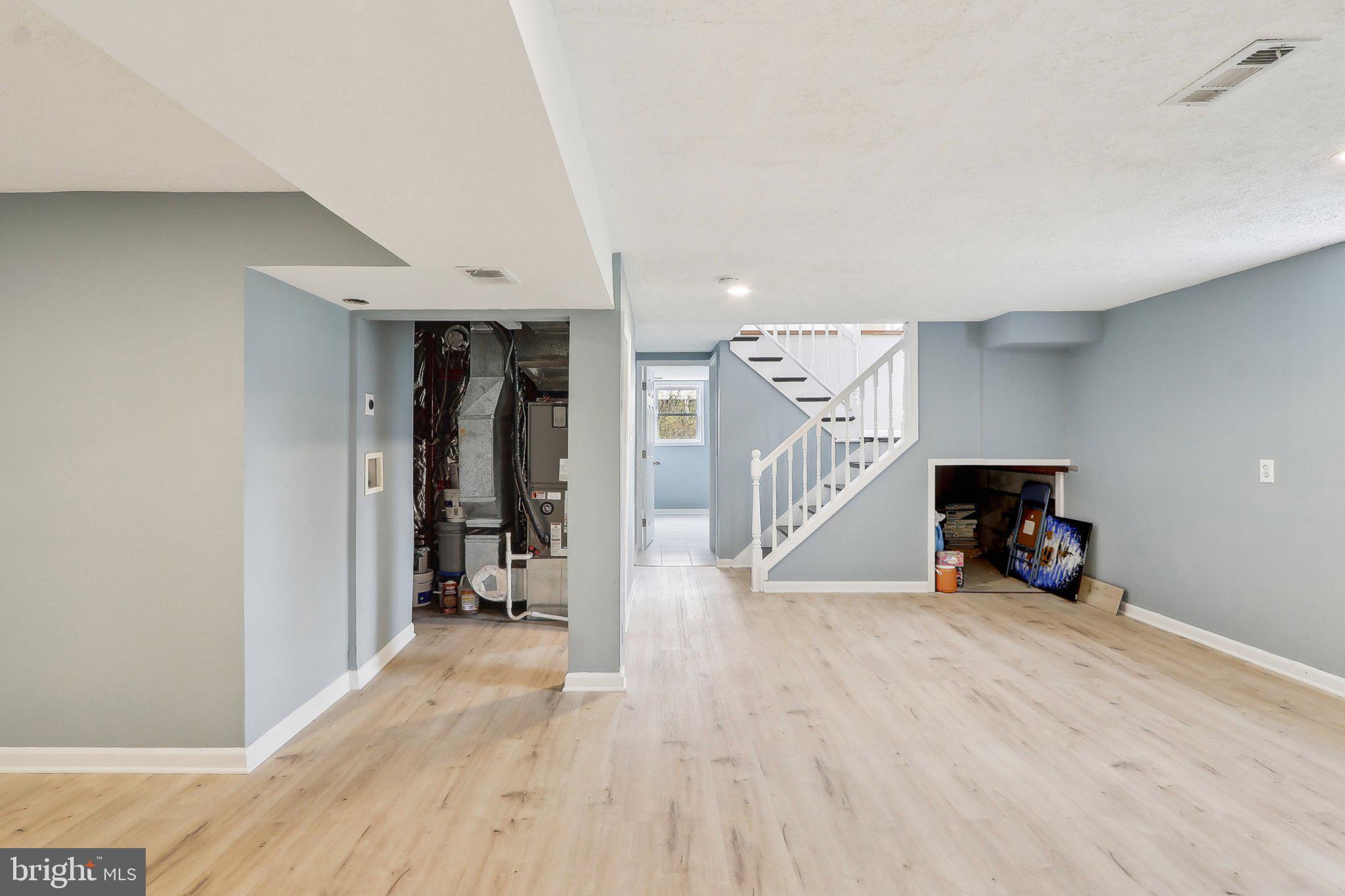 PROSPECT HILLS - Residential