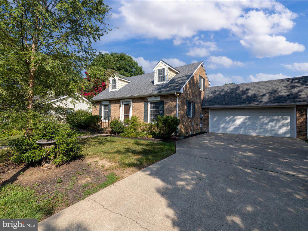 MILE TREE VILLAGE - Residential