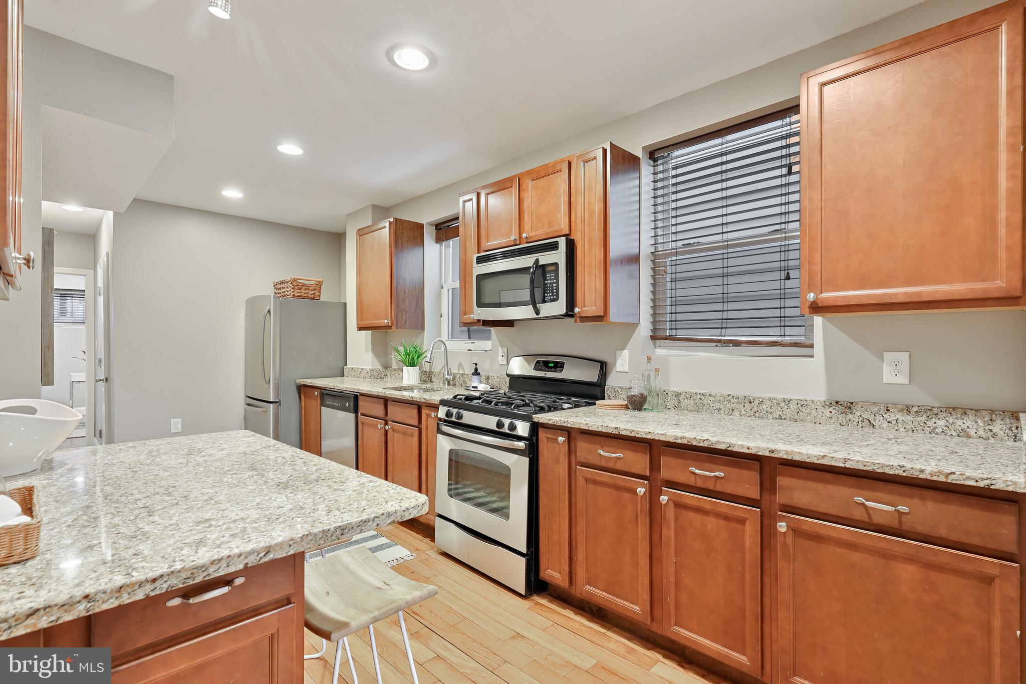 CANTON - Residential