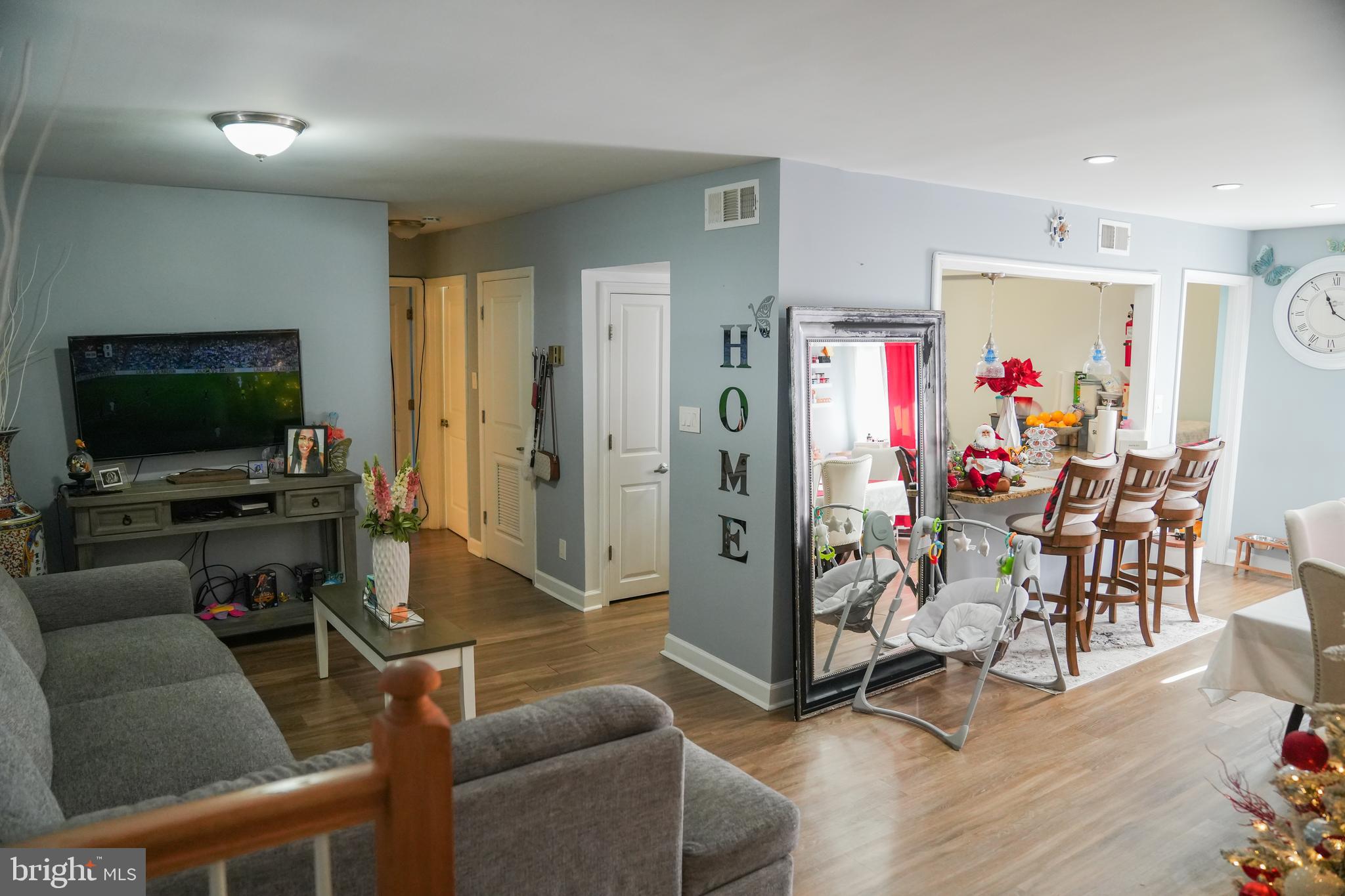 CHERRY GLEN CONDOS - Residential