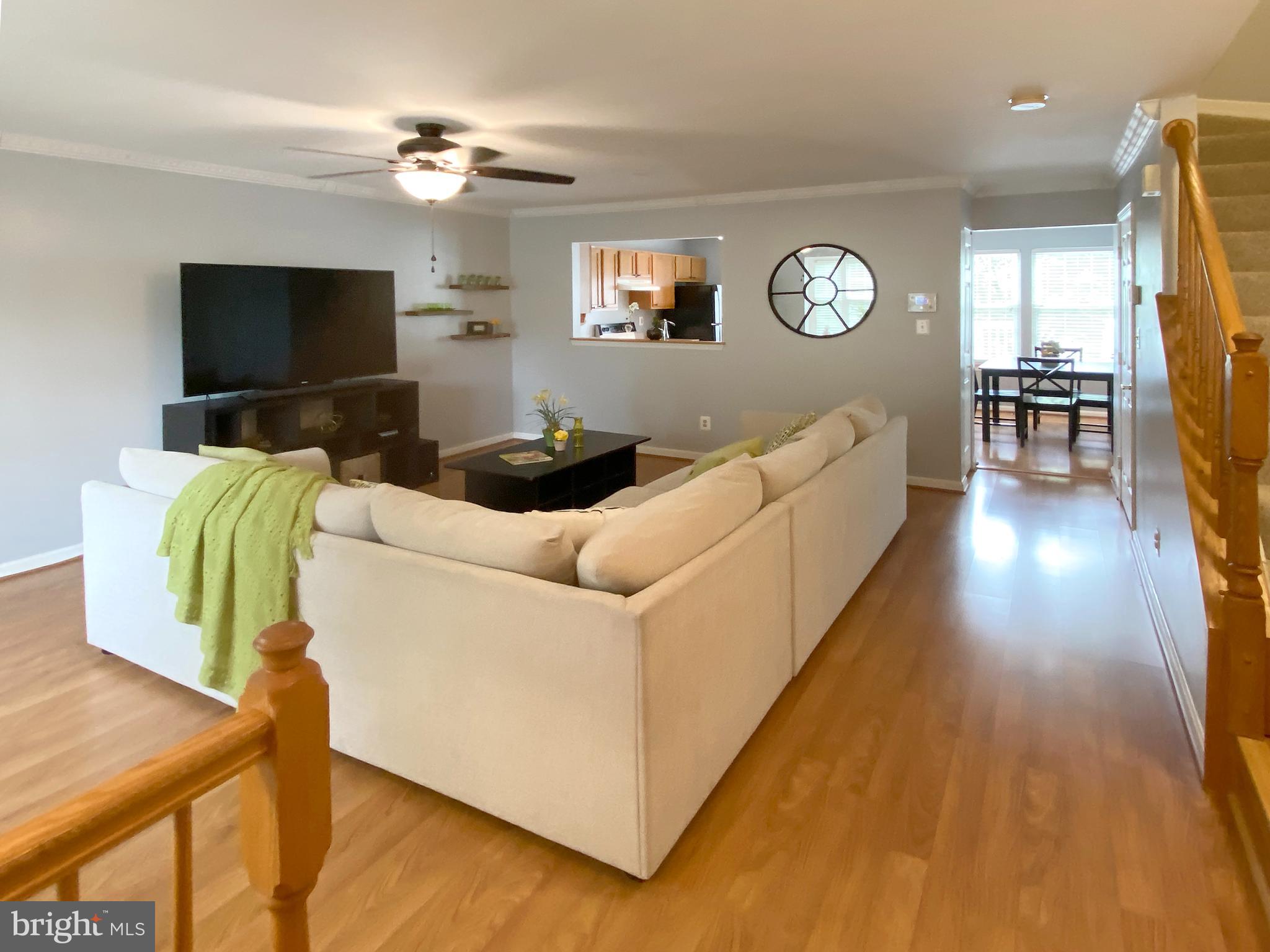 CONSTANT FRIENDSHIP - Residential