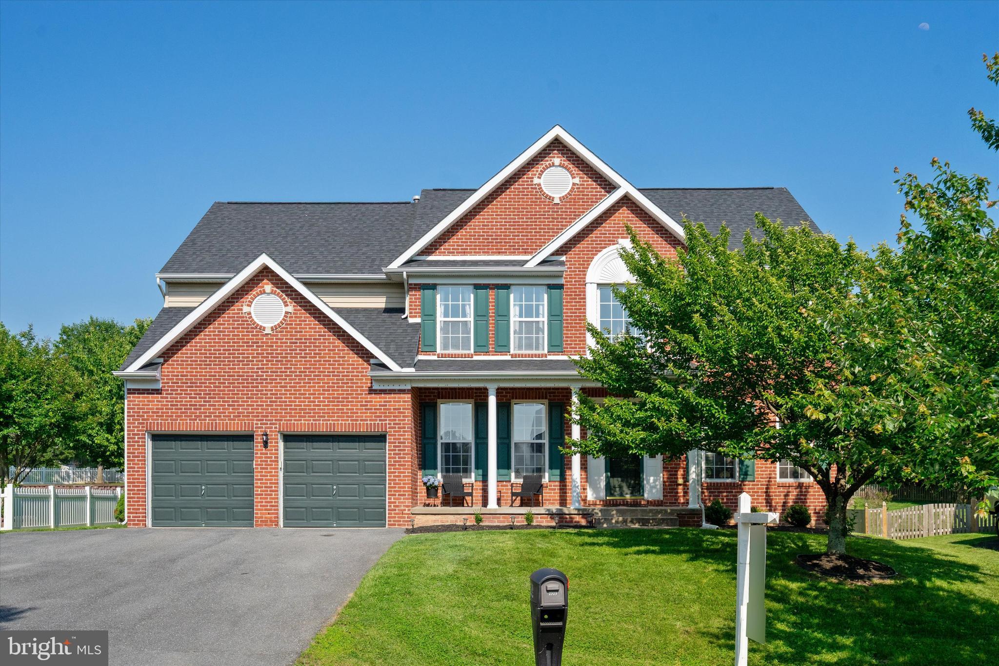 2703 LONGFIELD PLACE