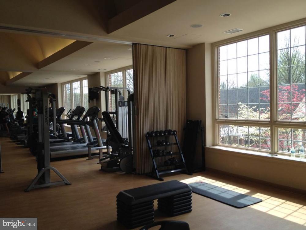 PENDERBROOK - Residential