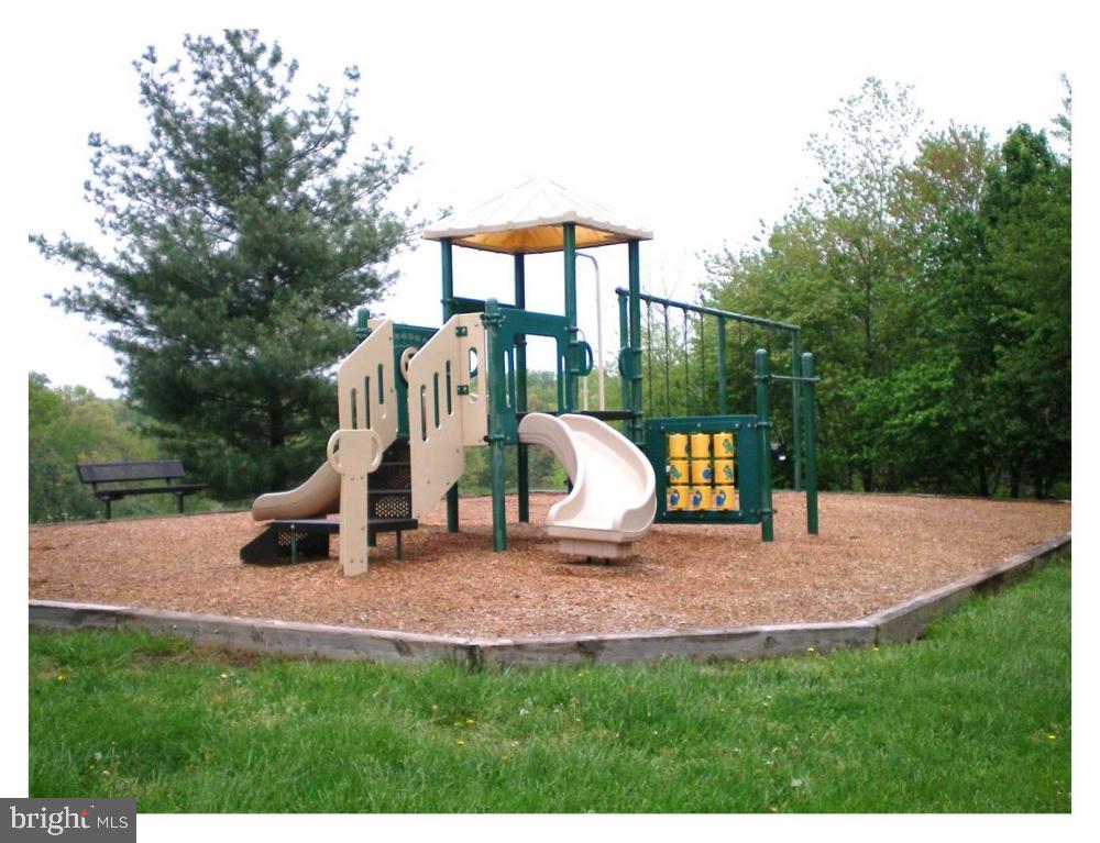 PENDERBROOK - Residential