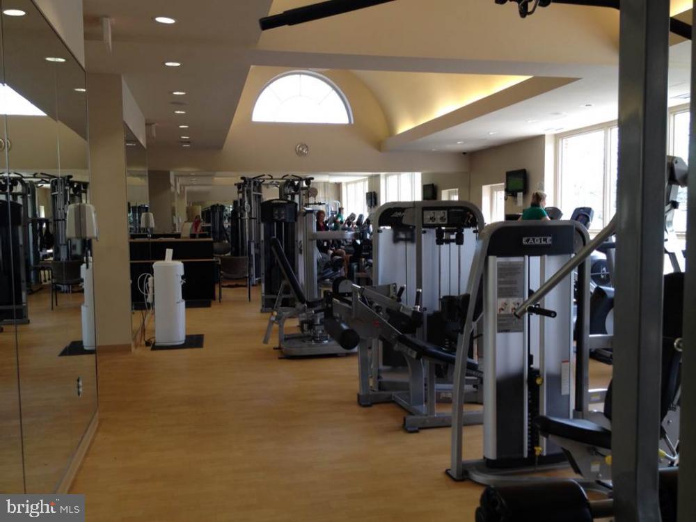 PENDERBROOK - Residential