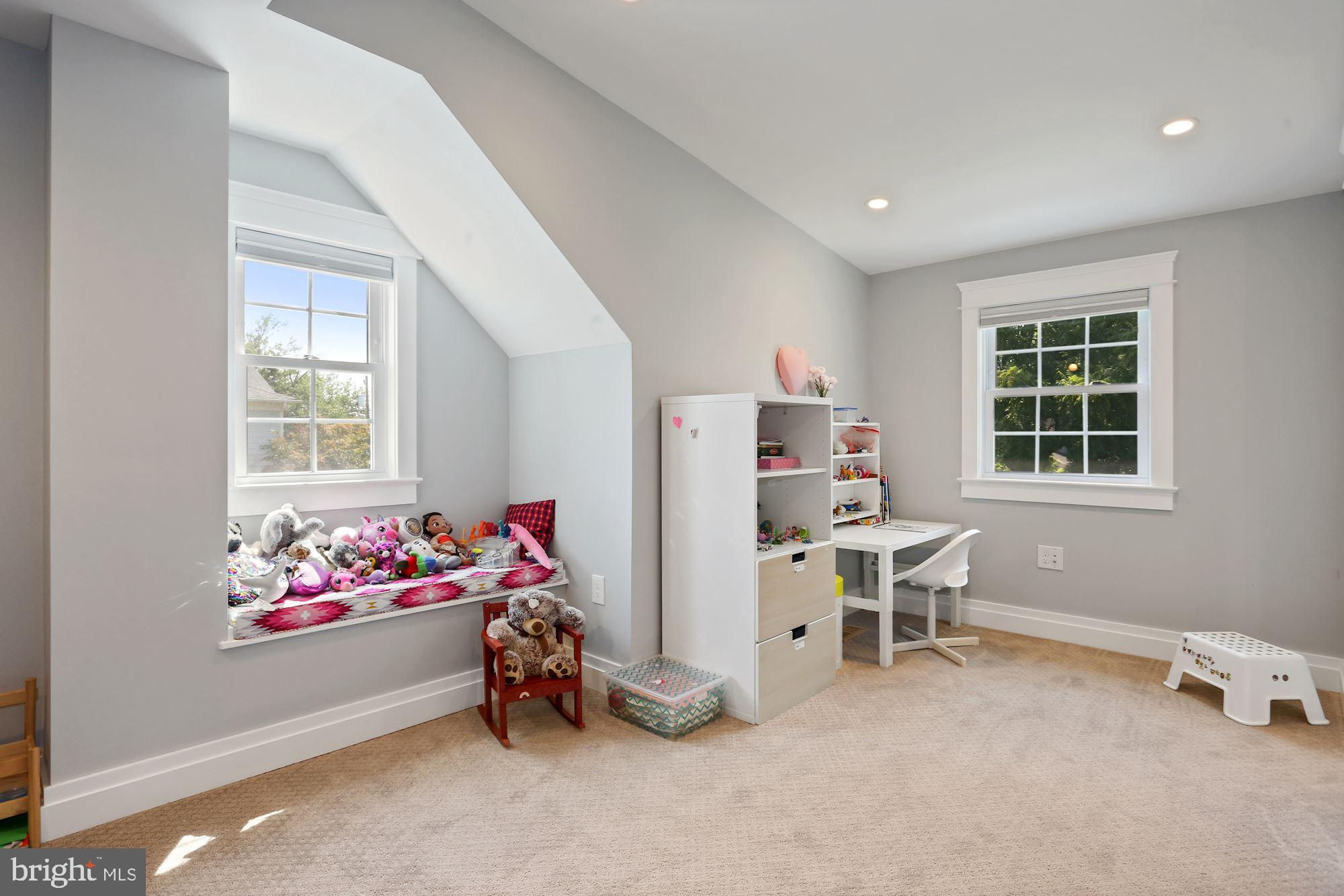 DEL RAY - Residential Lease