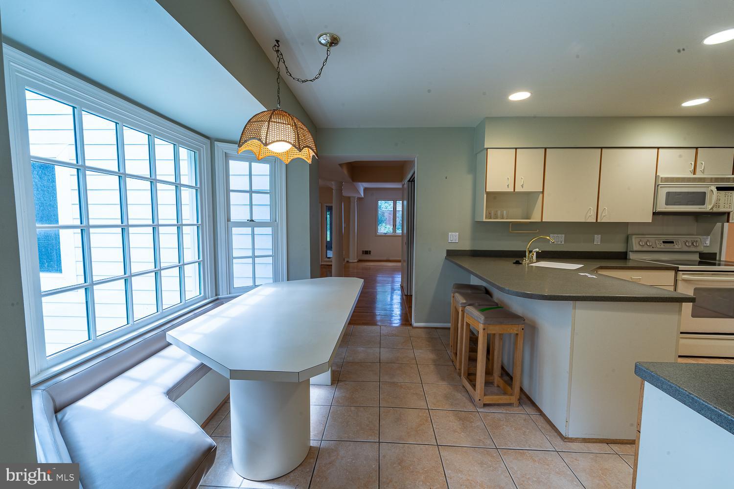 MC LEAN HUNT ESTATES - Residential