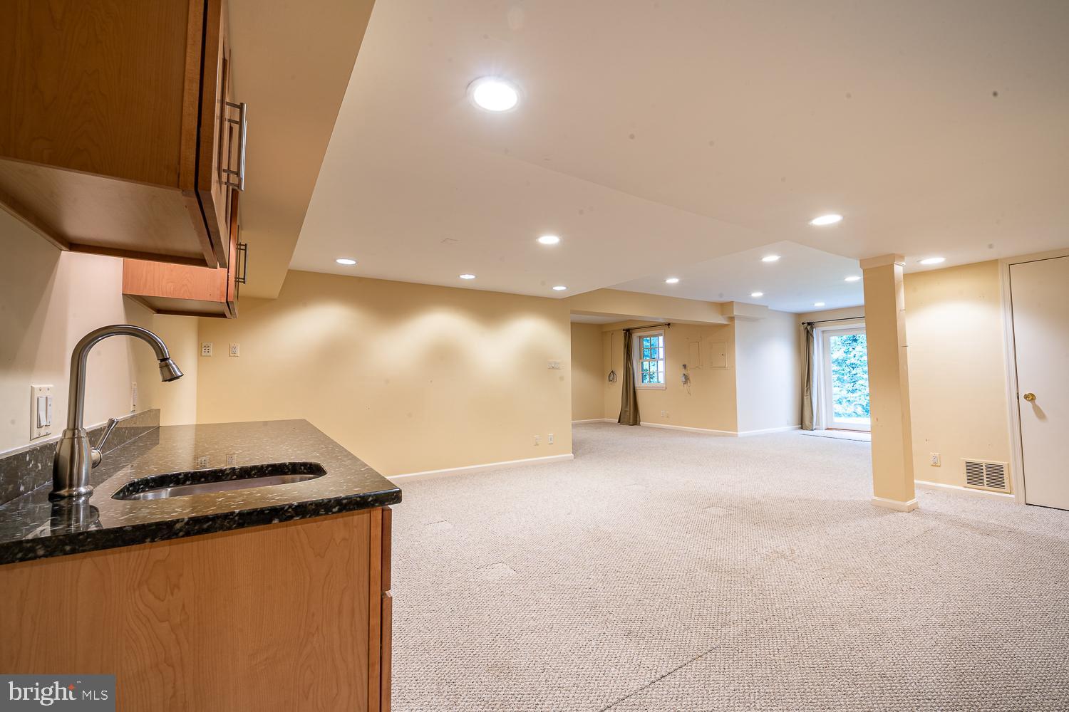 MC LEAN HUNT ESTATES - Residential