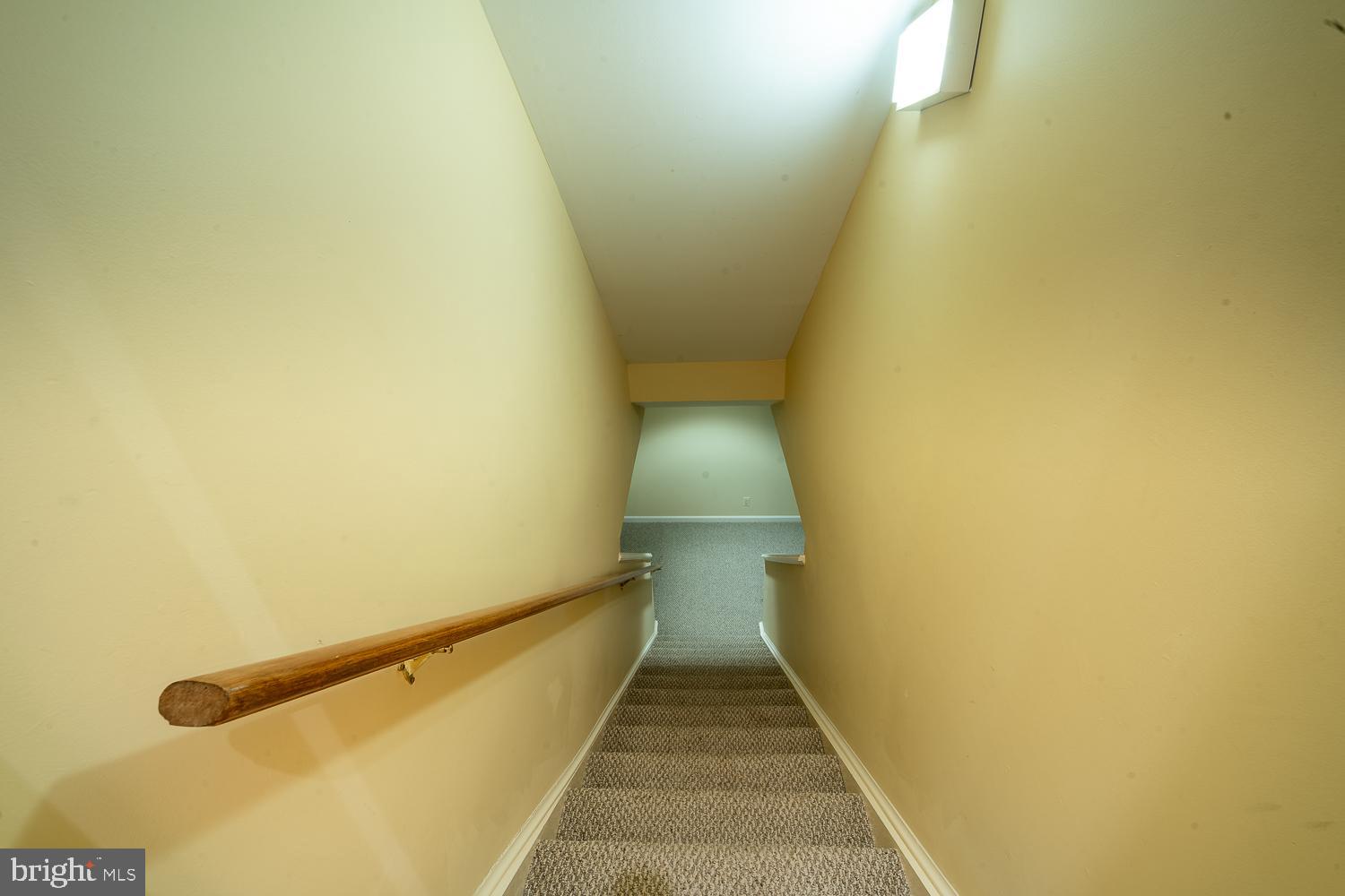 MC LEAN HUNT ESTATES - Residential