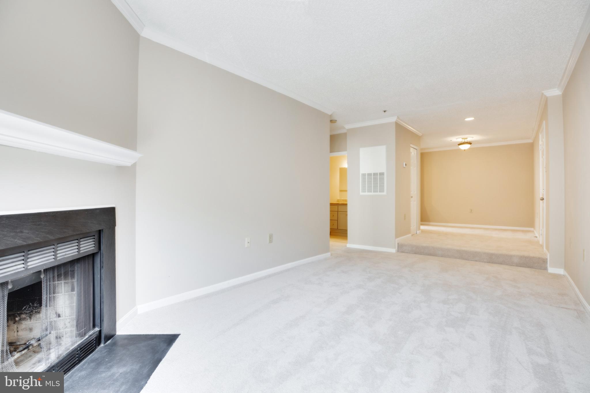 HILLWOOD - Residential