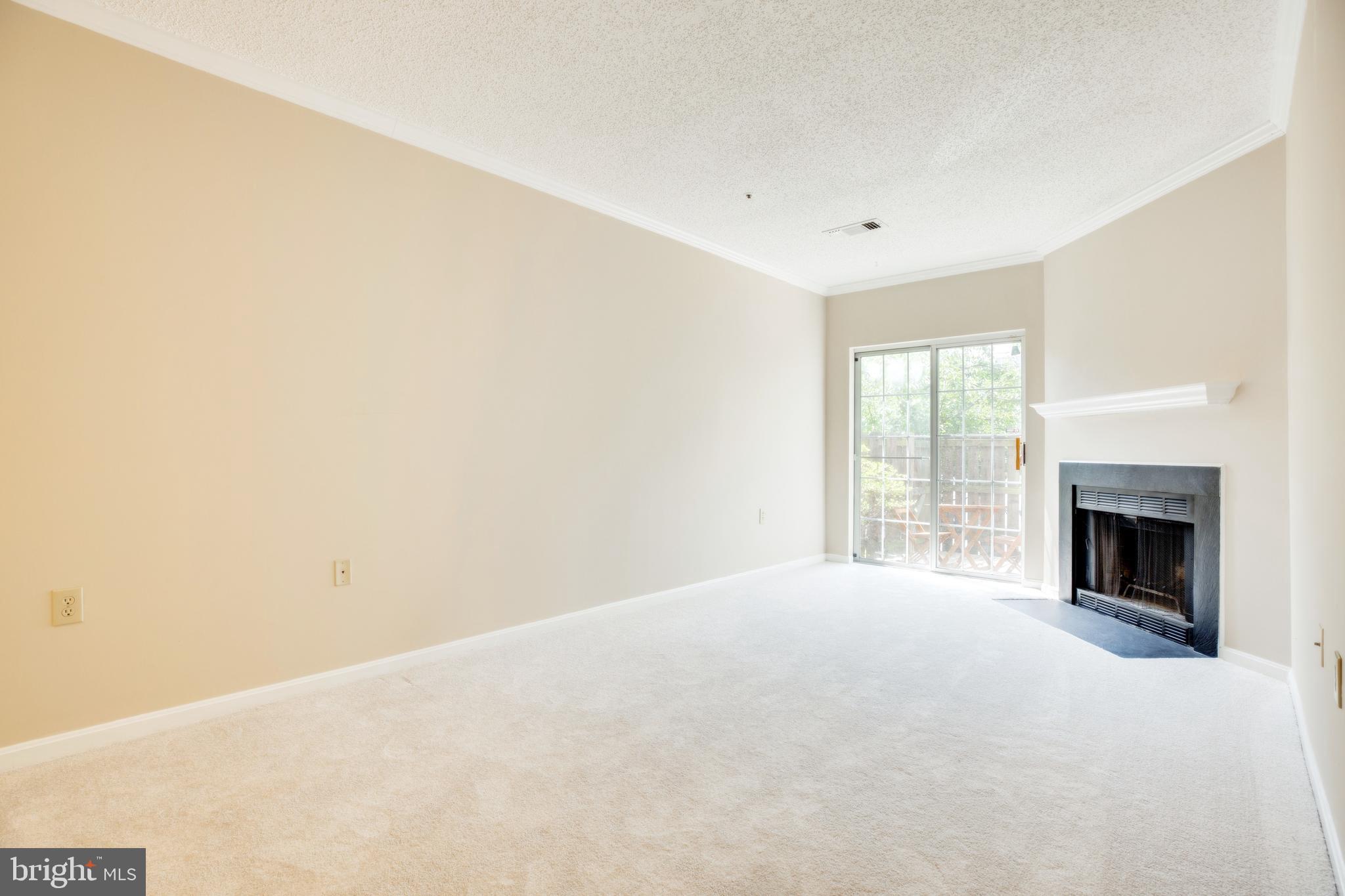 HILLWOOD - Residential