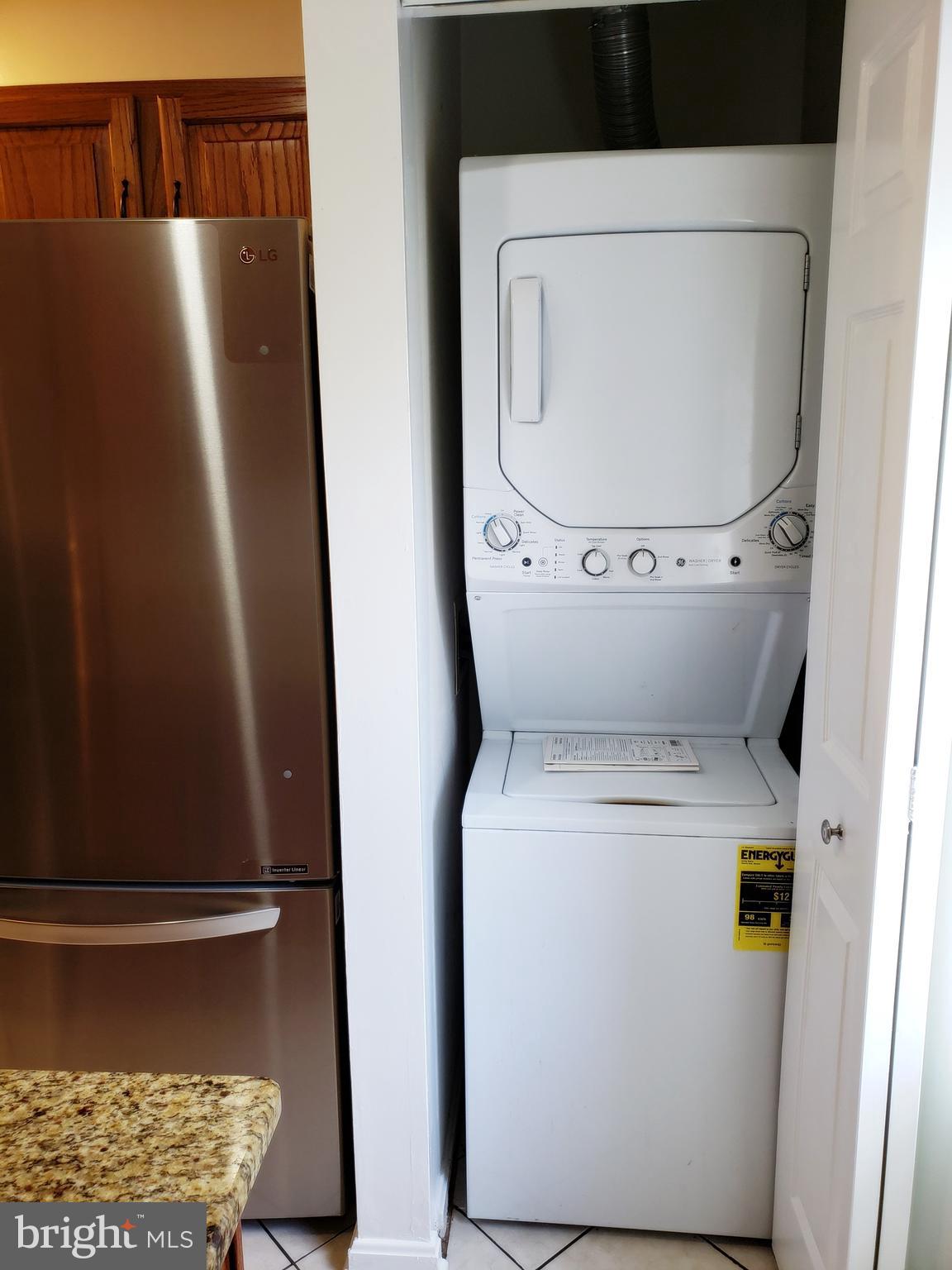 HILLWOOD - Residential