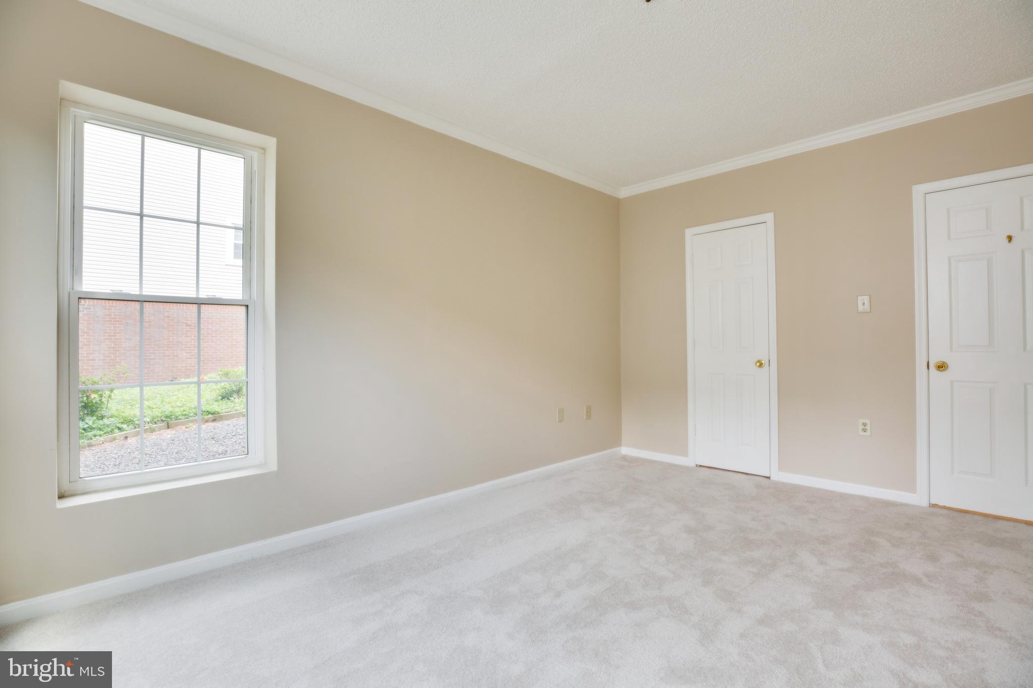 HILLWOOD - Residential