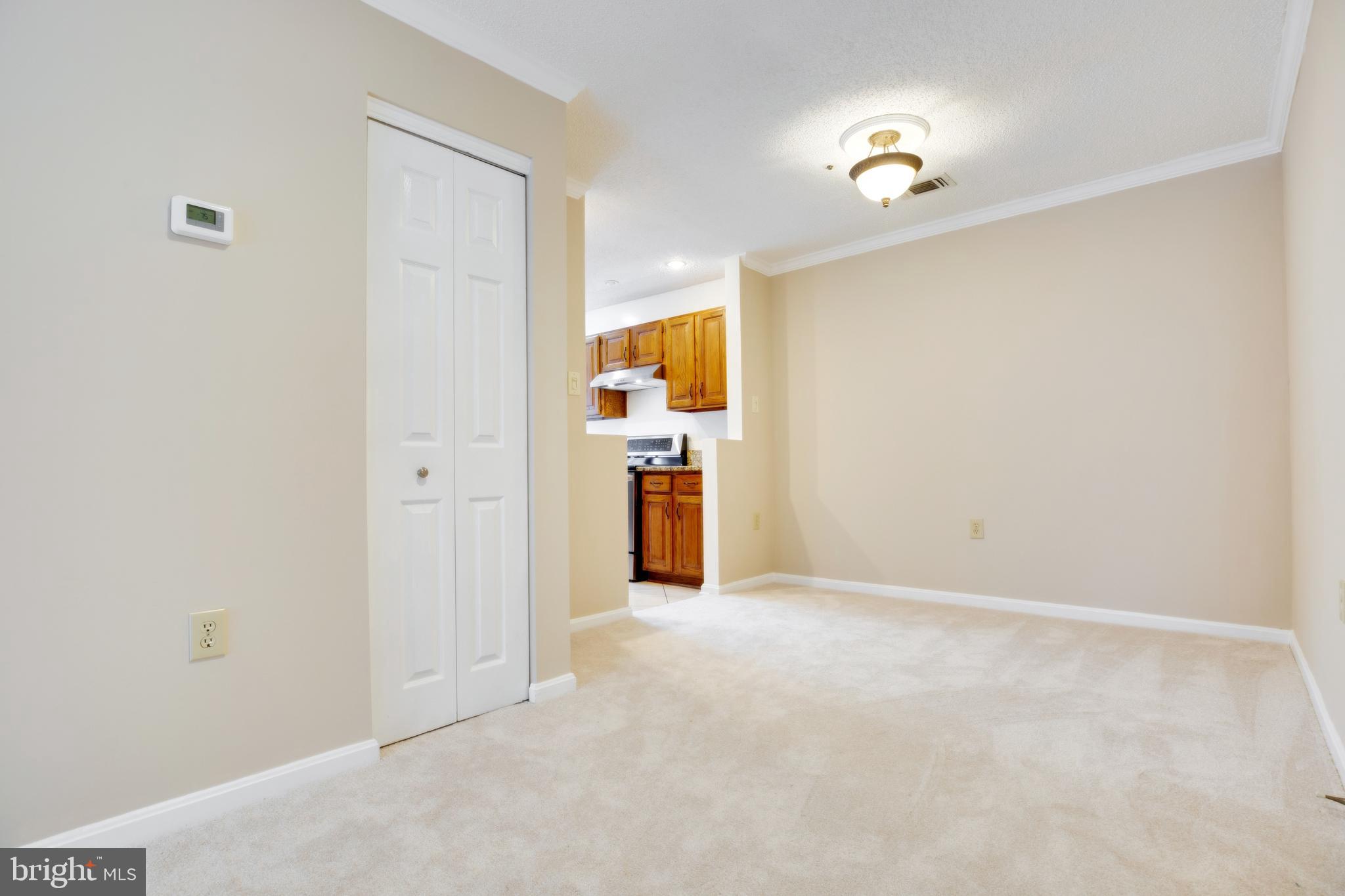 HILLWOOD - Residential