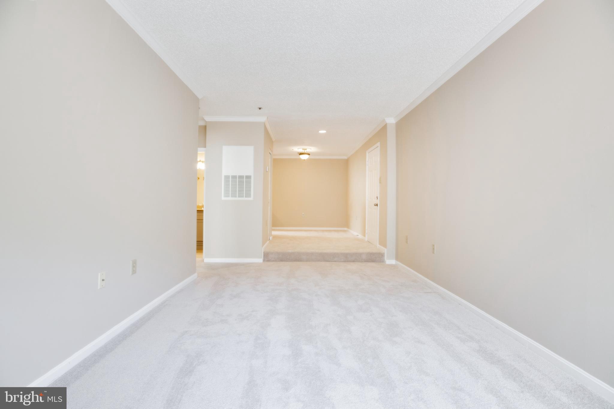 HILLWOOD - Residential