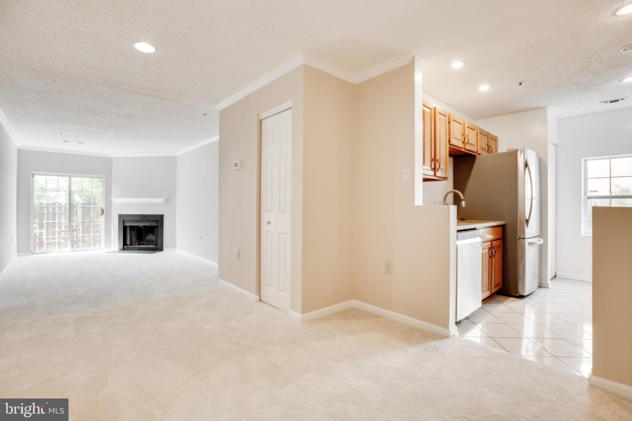 HILLWOOD - Residential