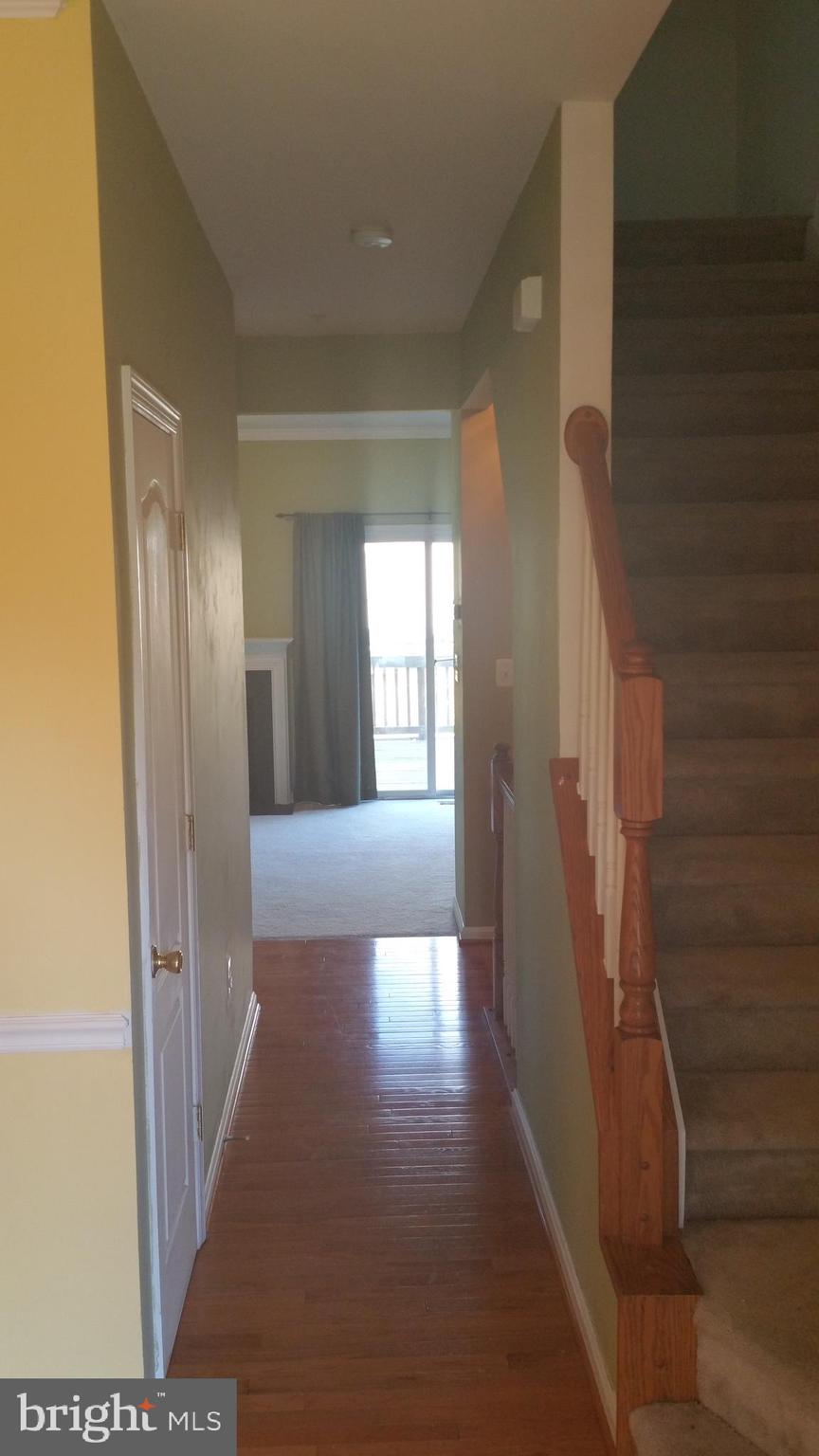 COTTAGES AT GLENARDEN - Residential Lease