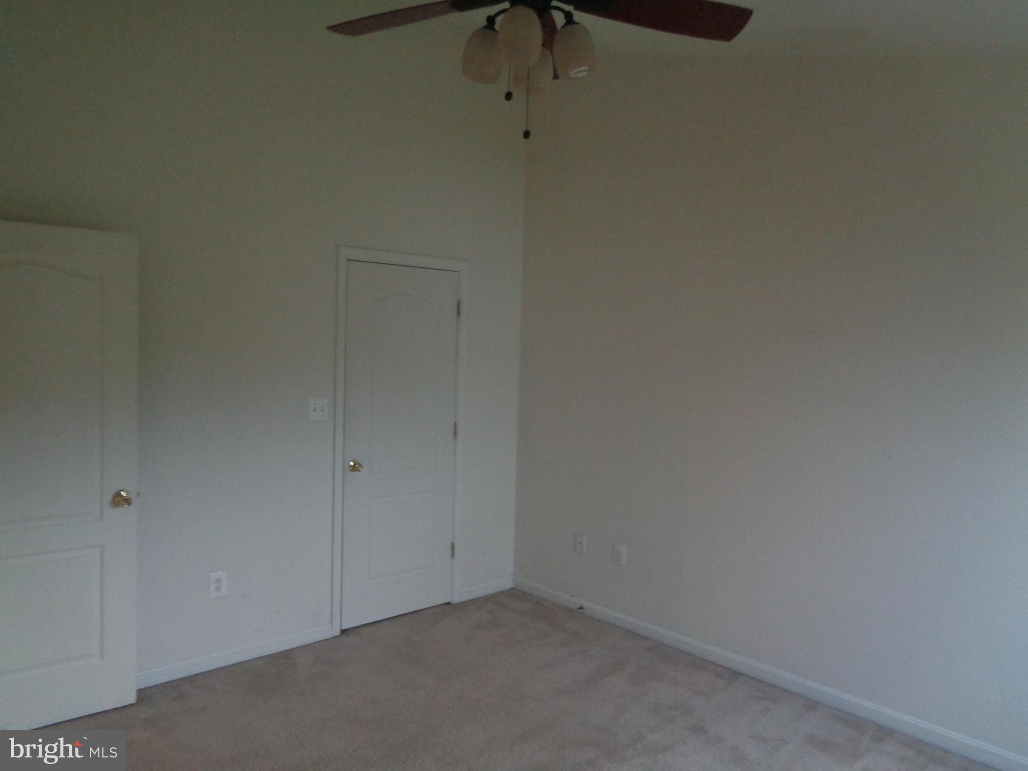 COTTAGES AT GLENARDEN - Residential Lease