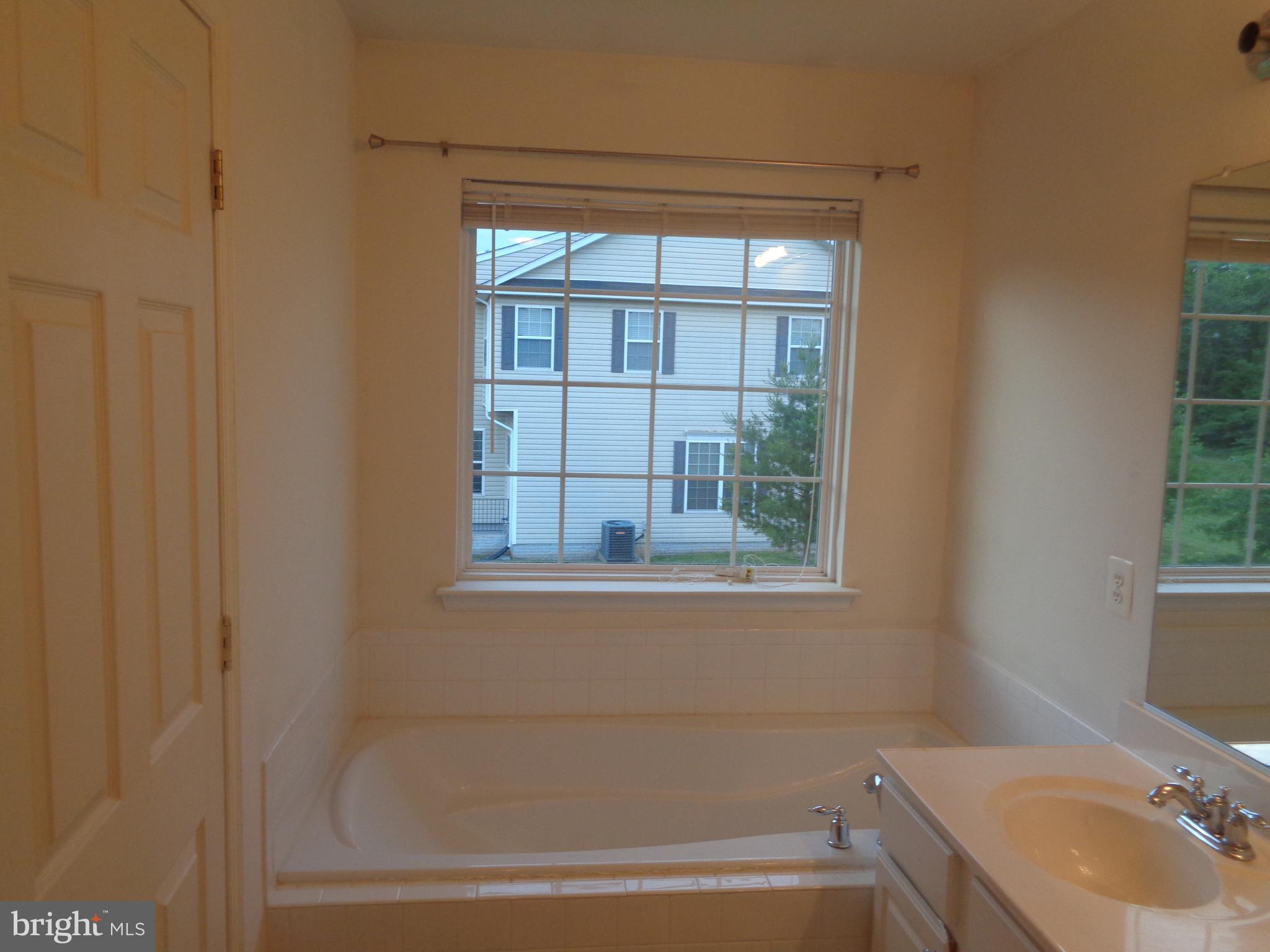 COTTAGES AT GLENARDEN - Residential Lease