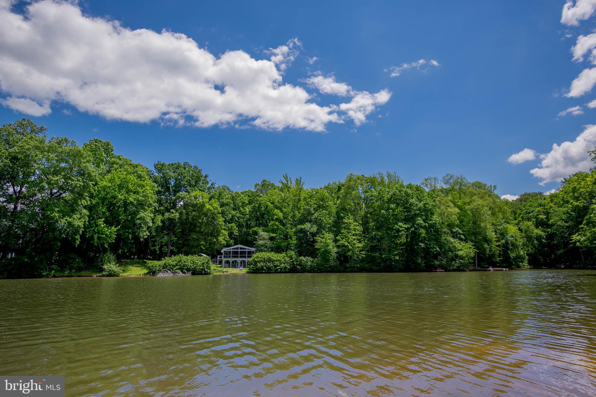 LAKE LAND OR - Residential
