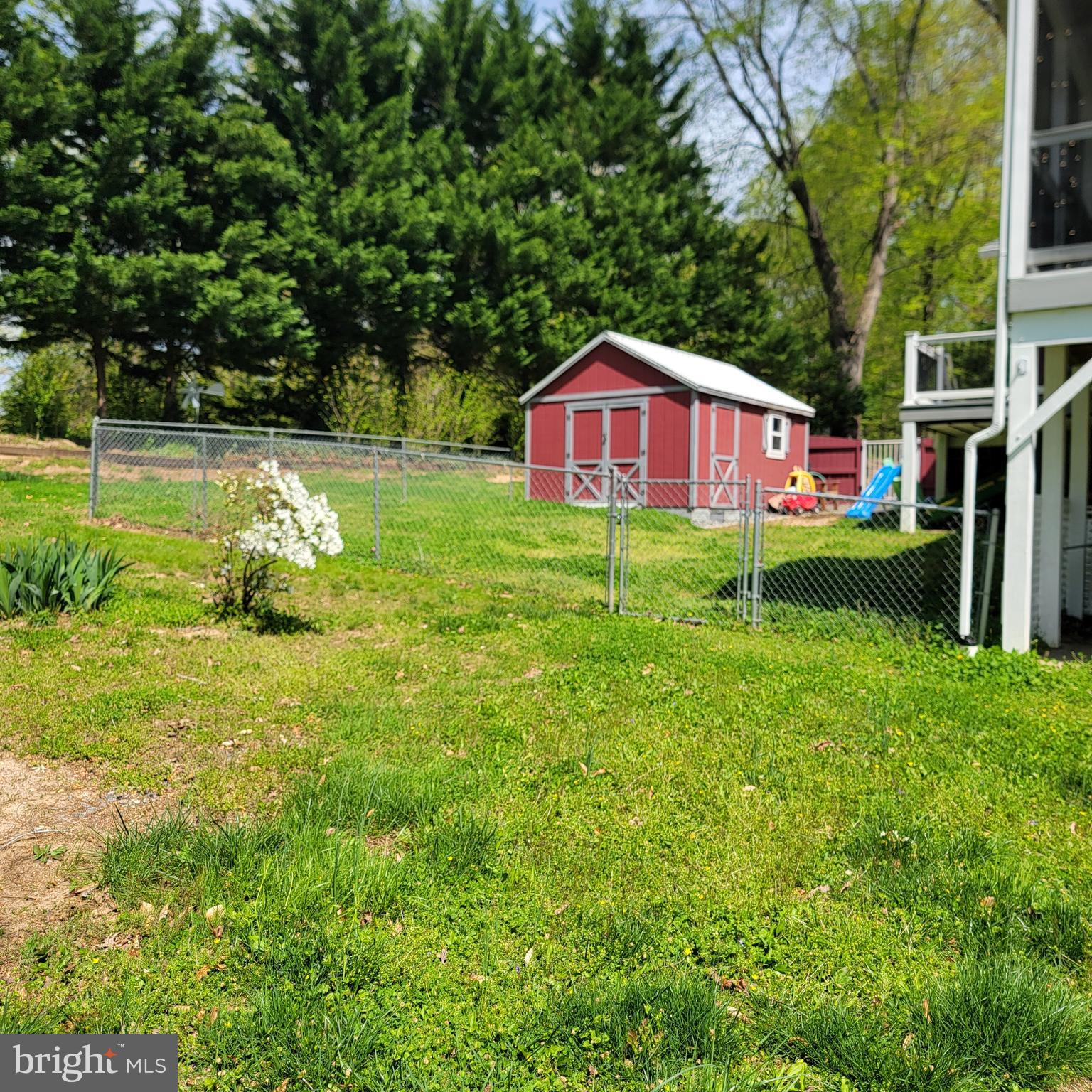LAKE LAND OR - Residential