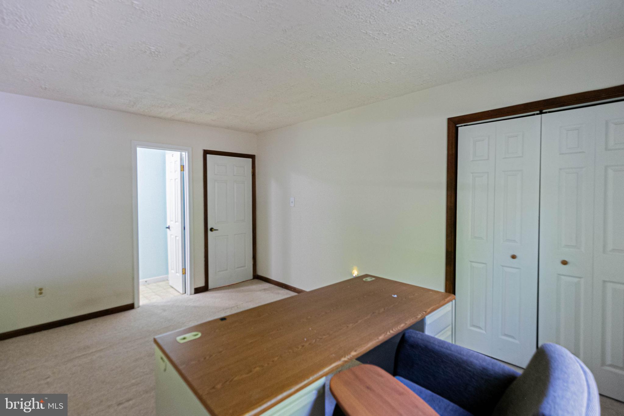 LAKE LAND OR - Residential