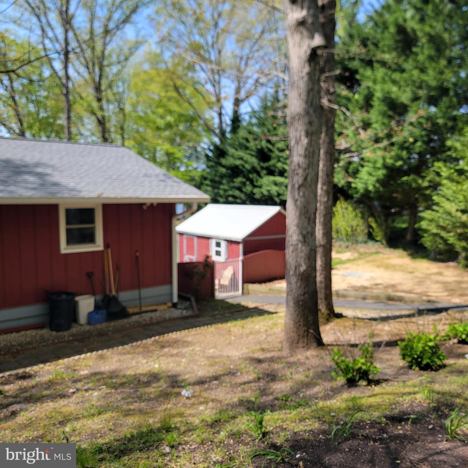 LAKE LAND OR - Residential