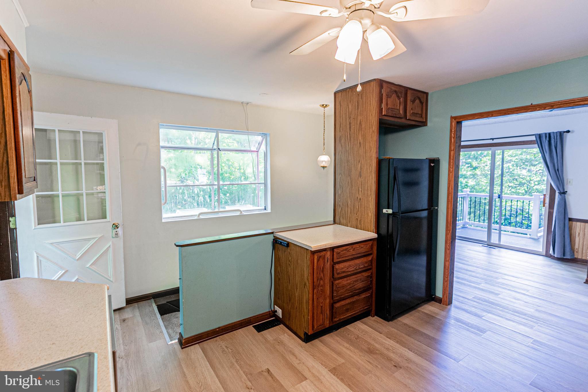 LAKE LAND OR - Residential