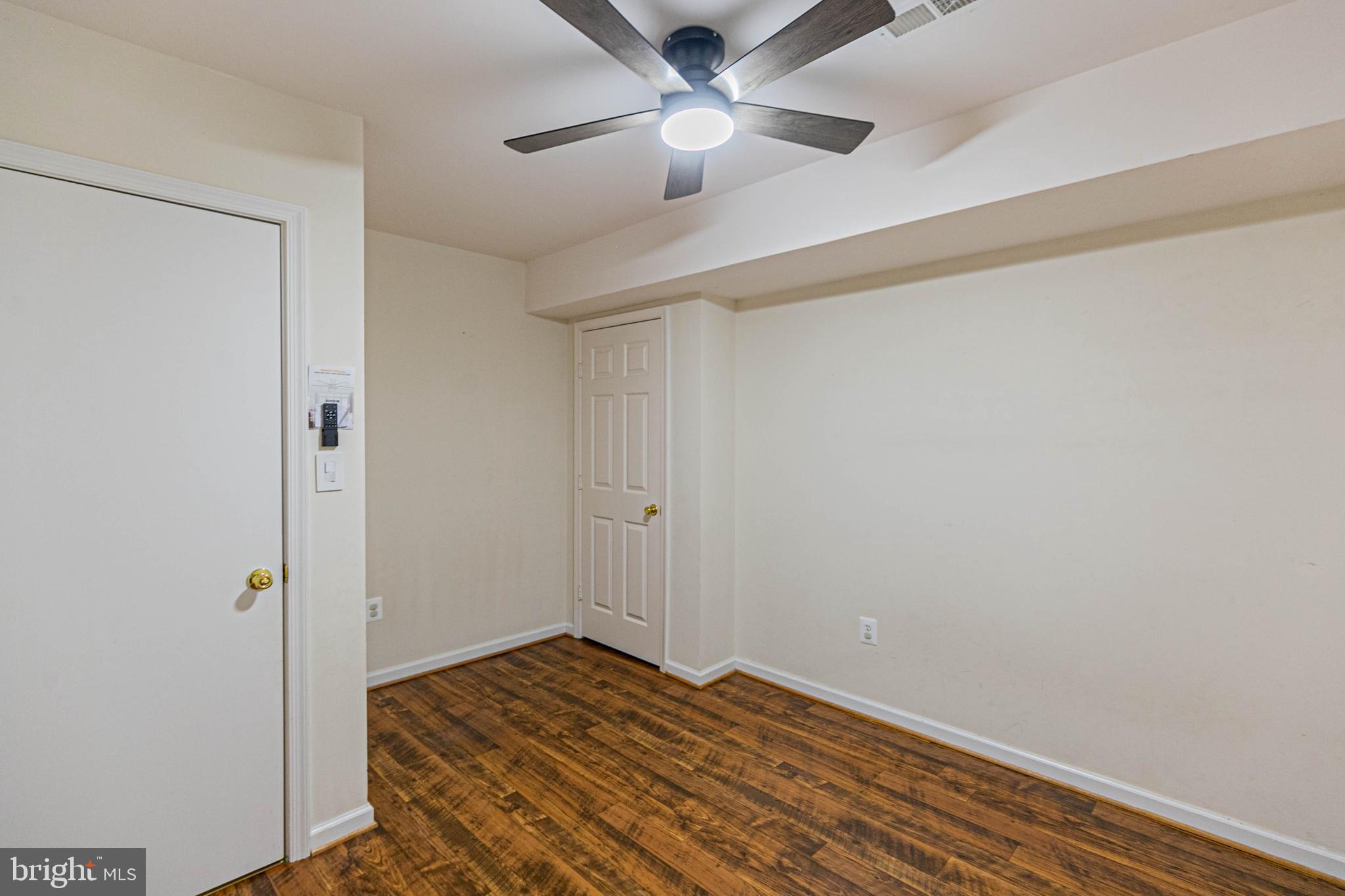 LAKE LAND OR - Residential