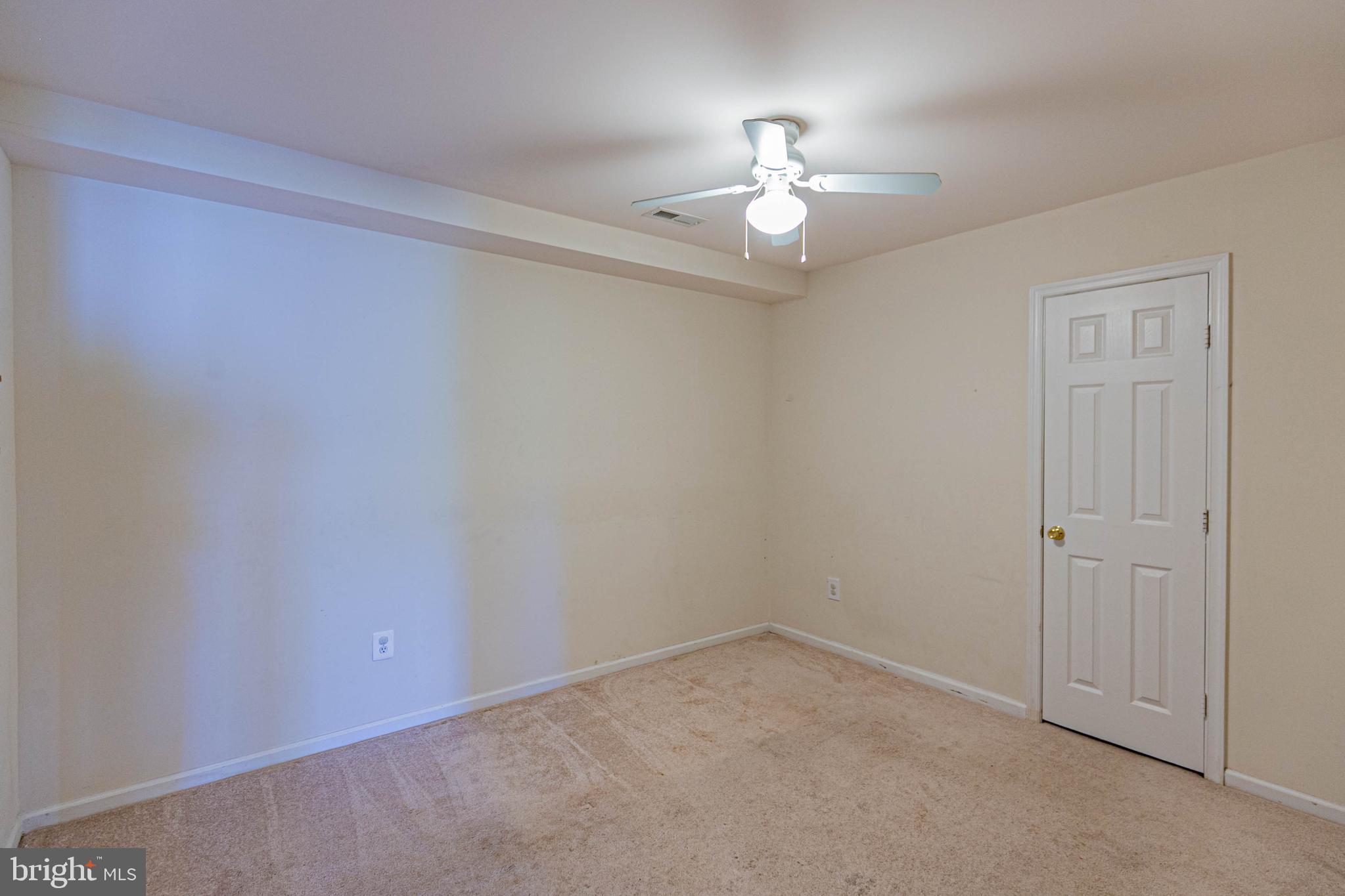 LAKE LAND OR - Residential