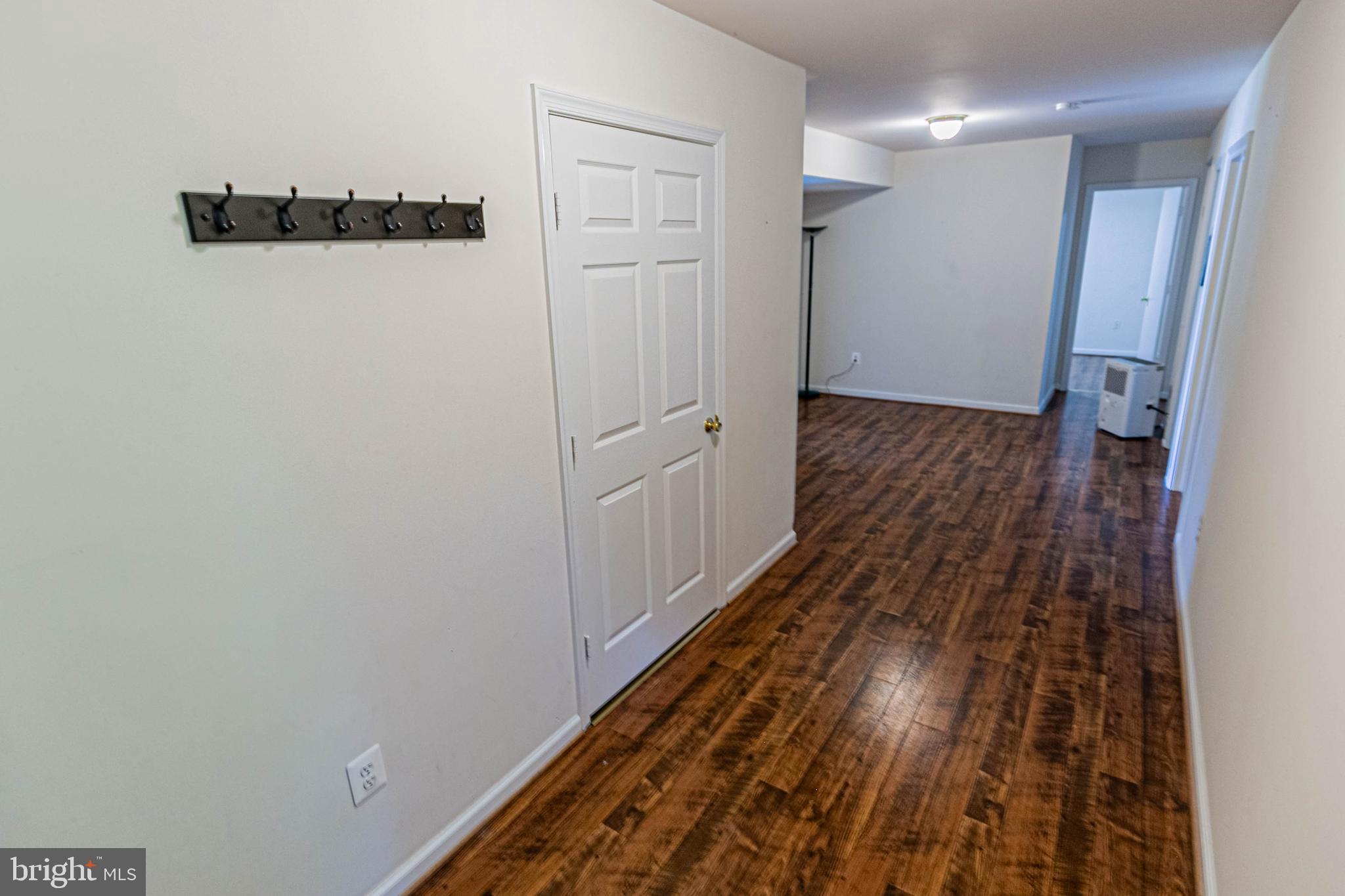 LAKE LAND OR - Residential