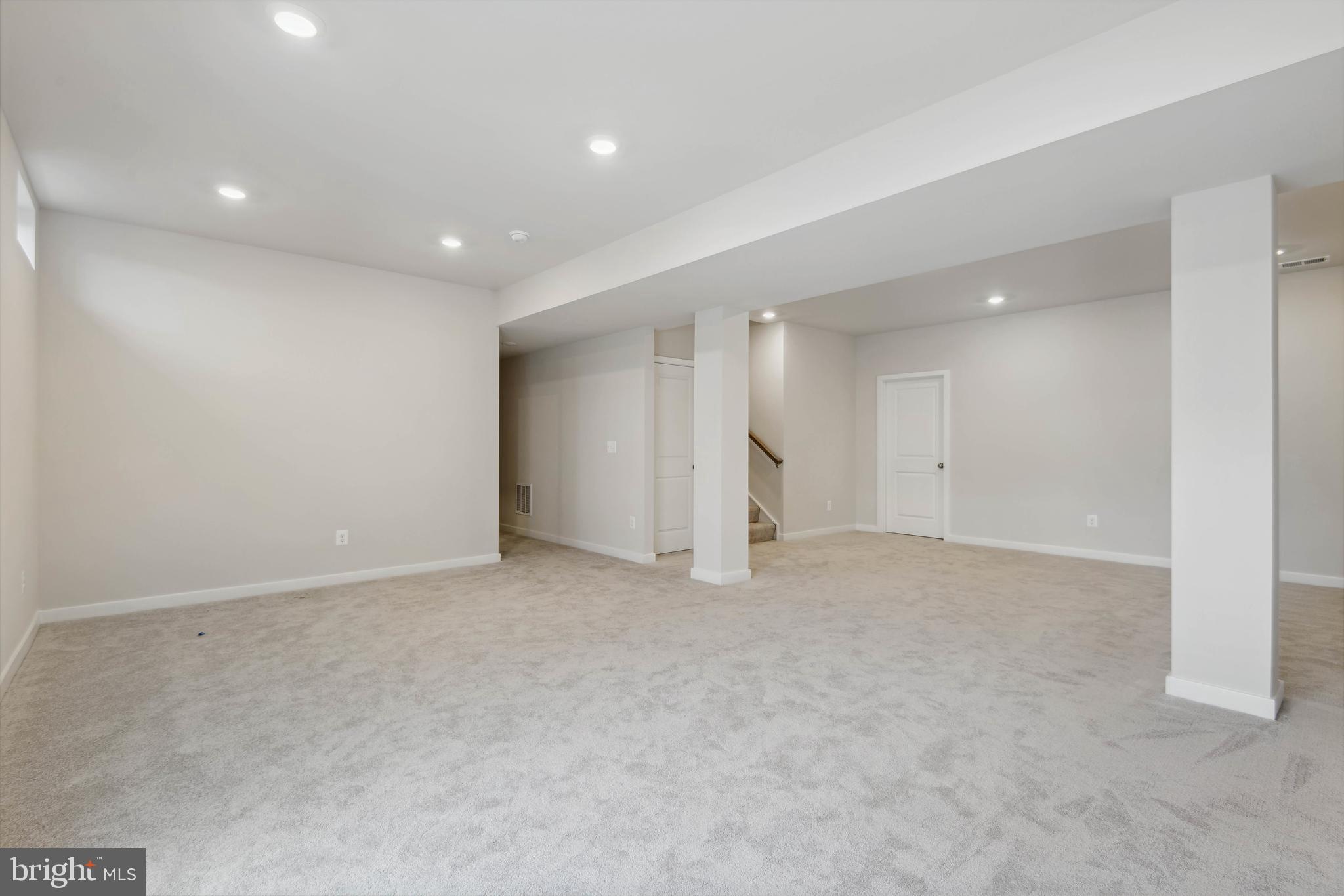 SHENANDOAH SPRINGS - Residential