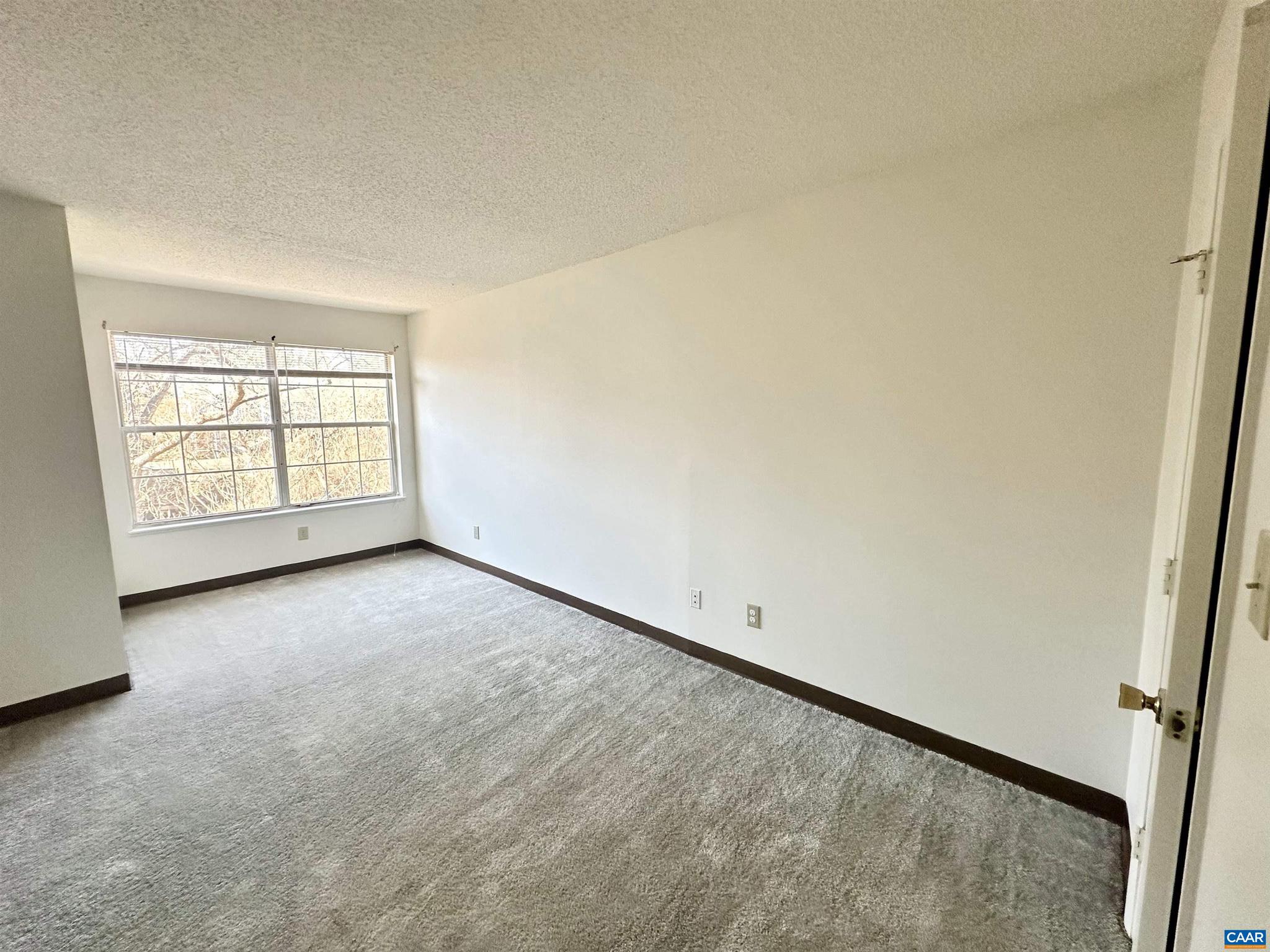 LOCUST GROVE - Residential Lease