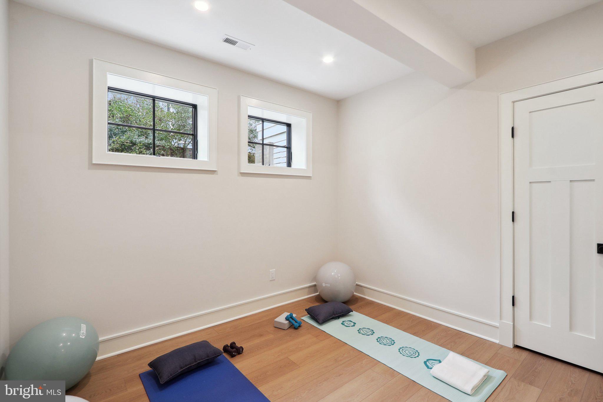 CHERRYDALE - Residential