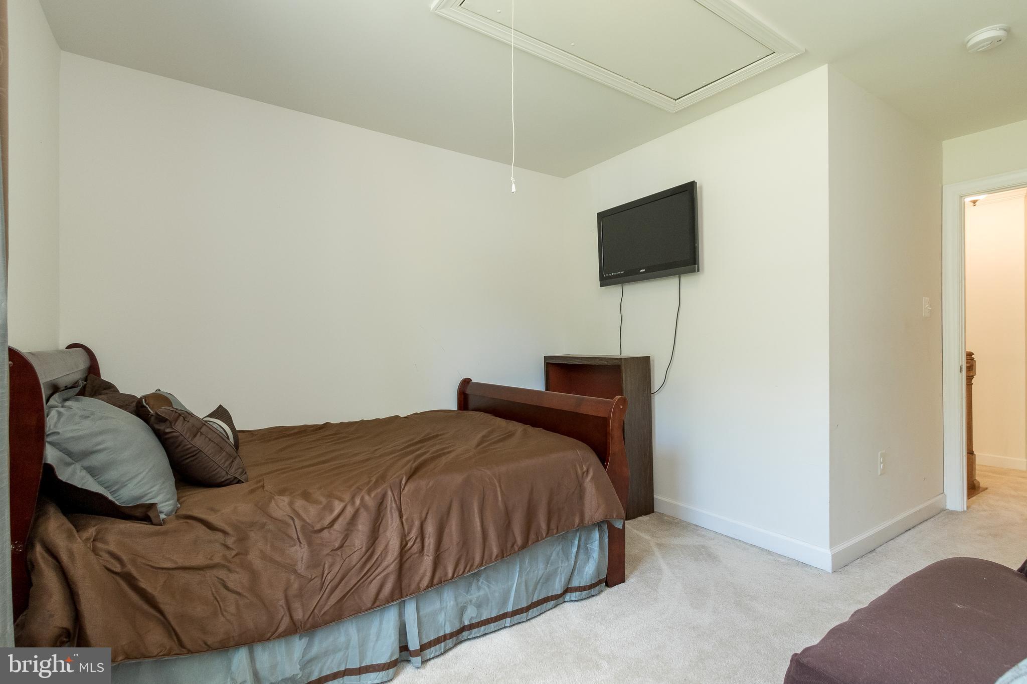 GROUSE POINTE - Residential