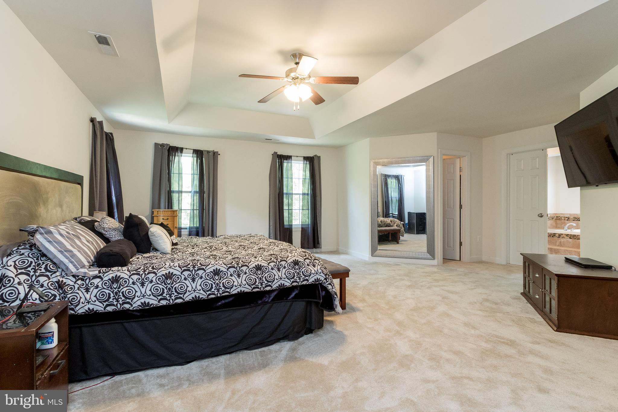 GROUSE POINTE - Residential