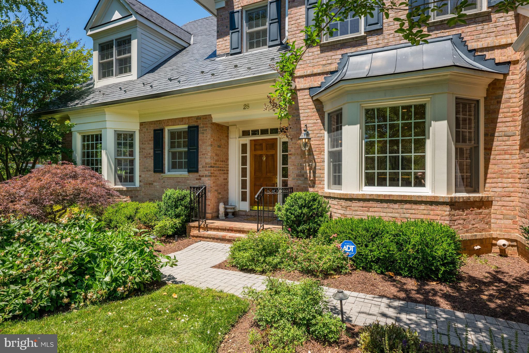 26 / 28 BEMAN WOODS COURT