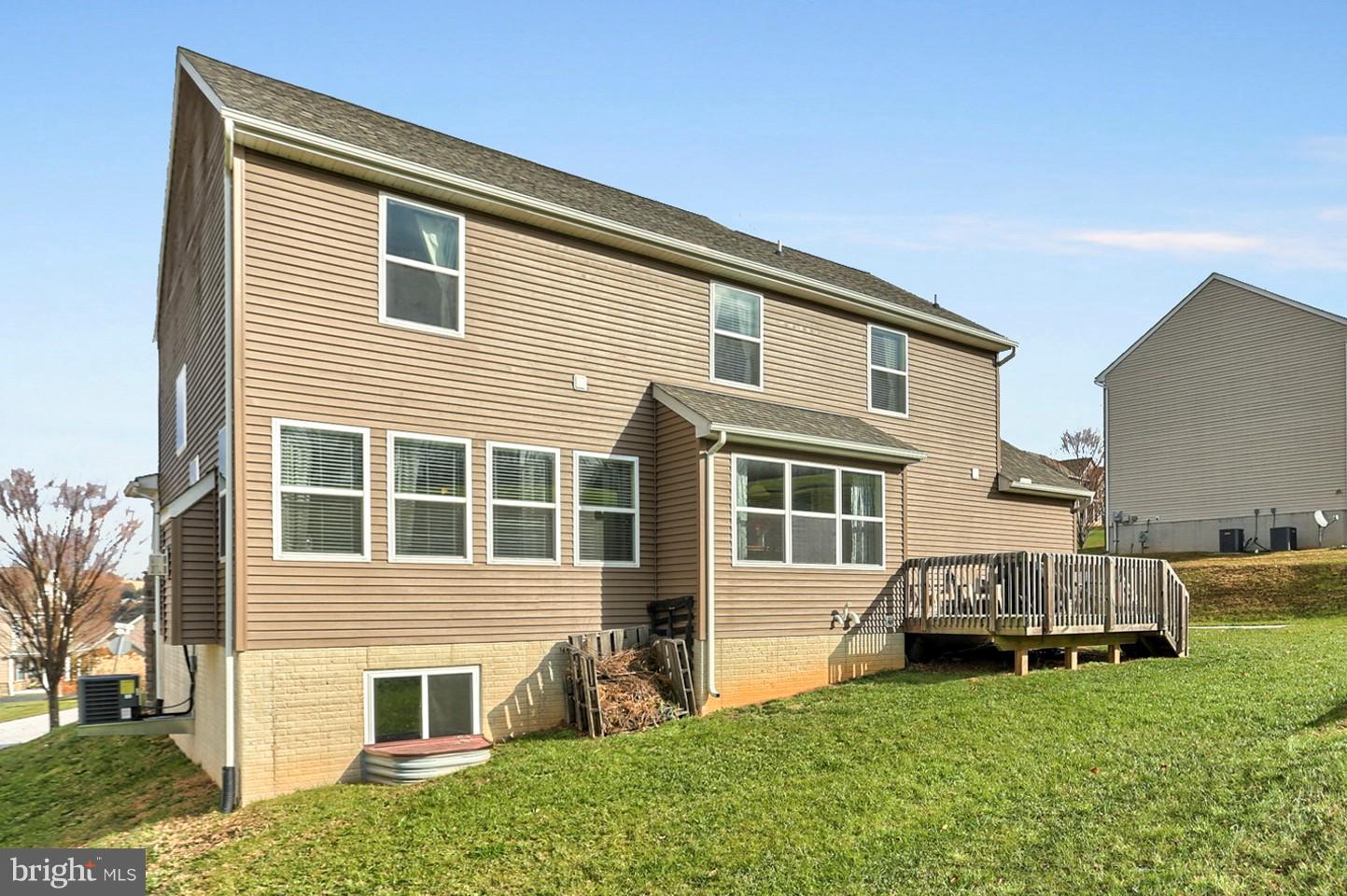 FIELDS OF BROAD SPRINGS - Residential