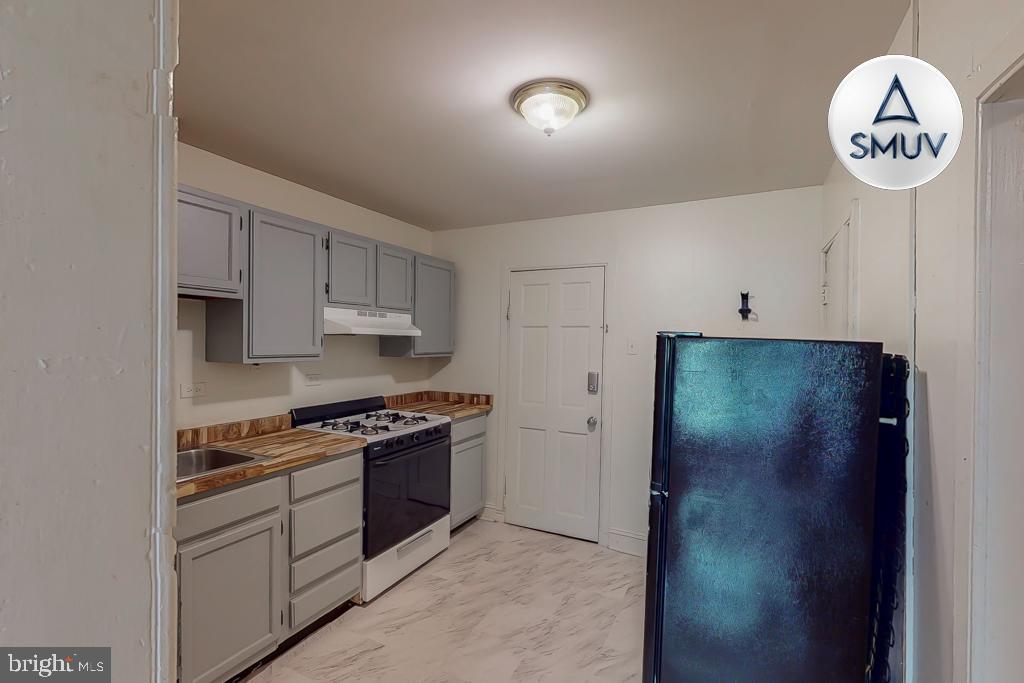 MOUNT VERNON PLACE HISTORIC DISTRICT - Residential Lease