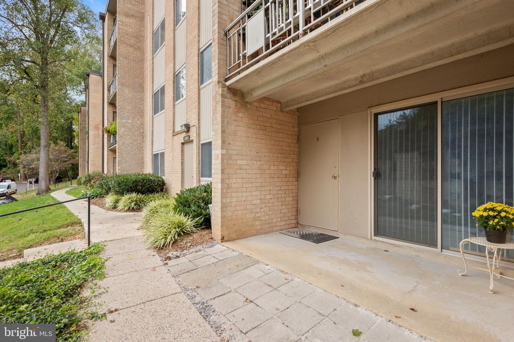 Photo of 12413 Braxfield Court #555, ROCKVILLE, MD 20852 (MLS # MDMC2204064)