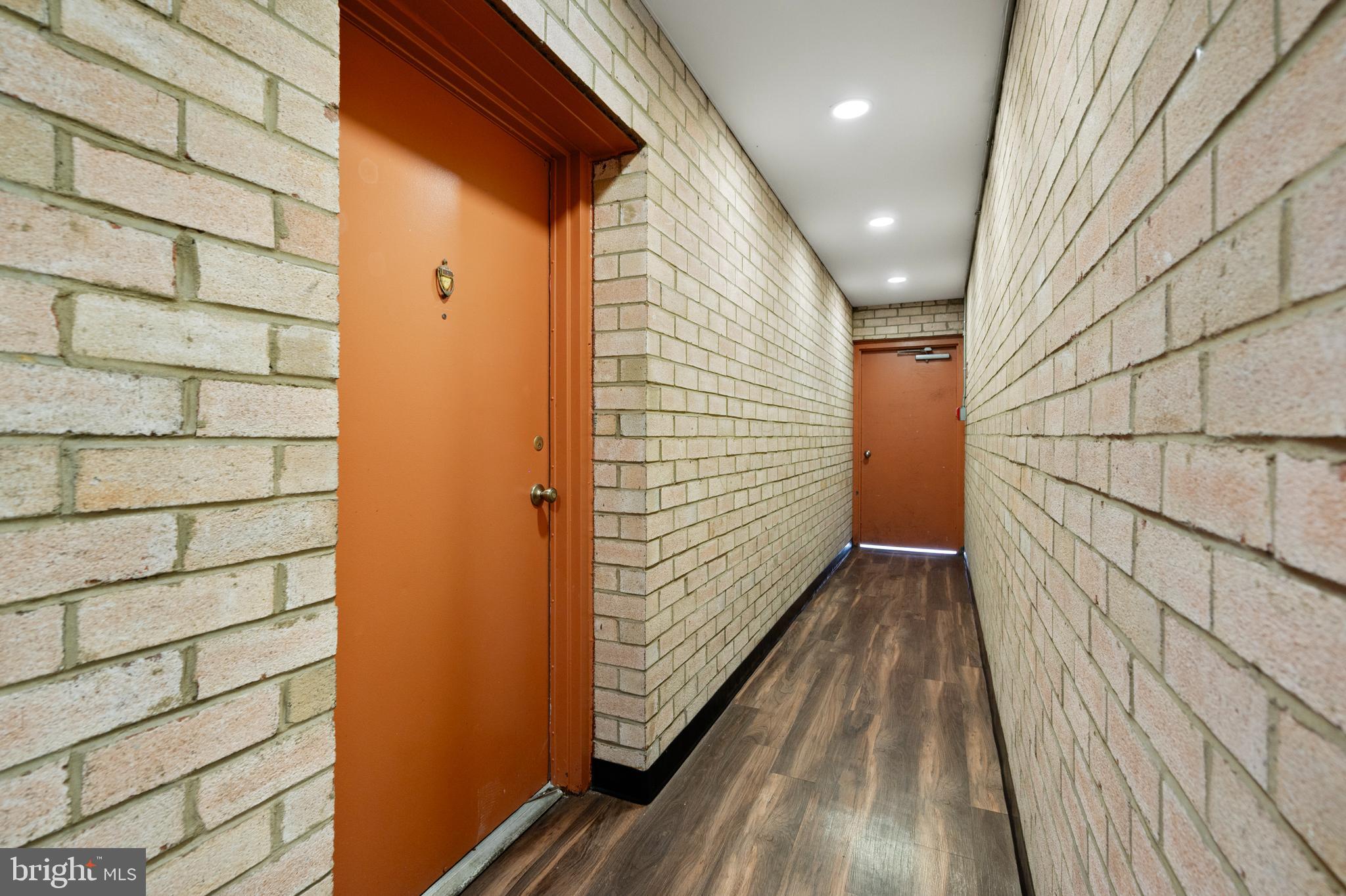 BETHESDA PARK - Residential