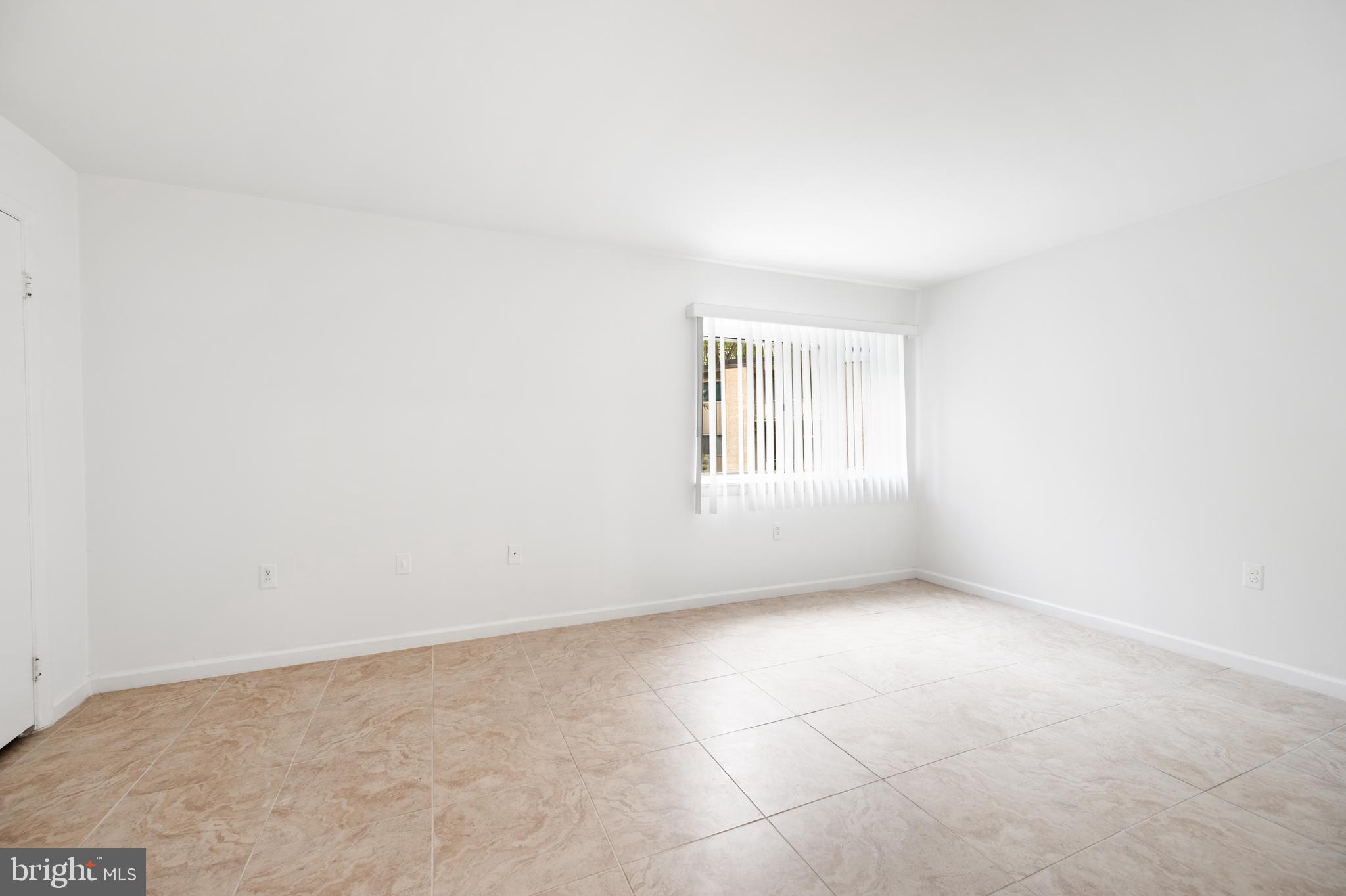 BETHESDA PARK - Residential