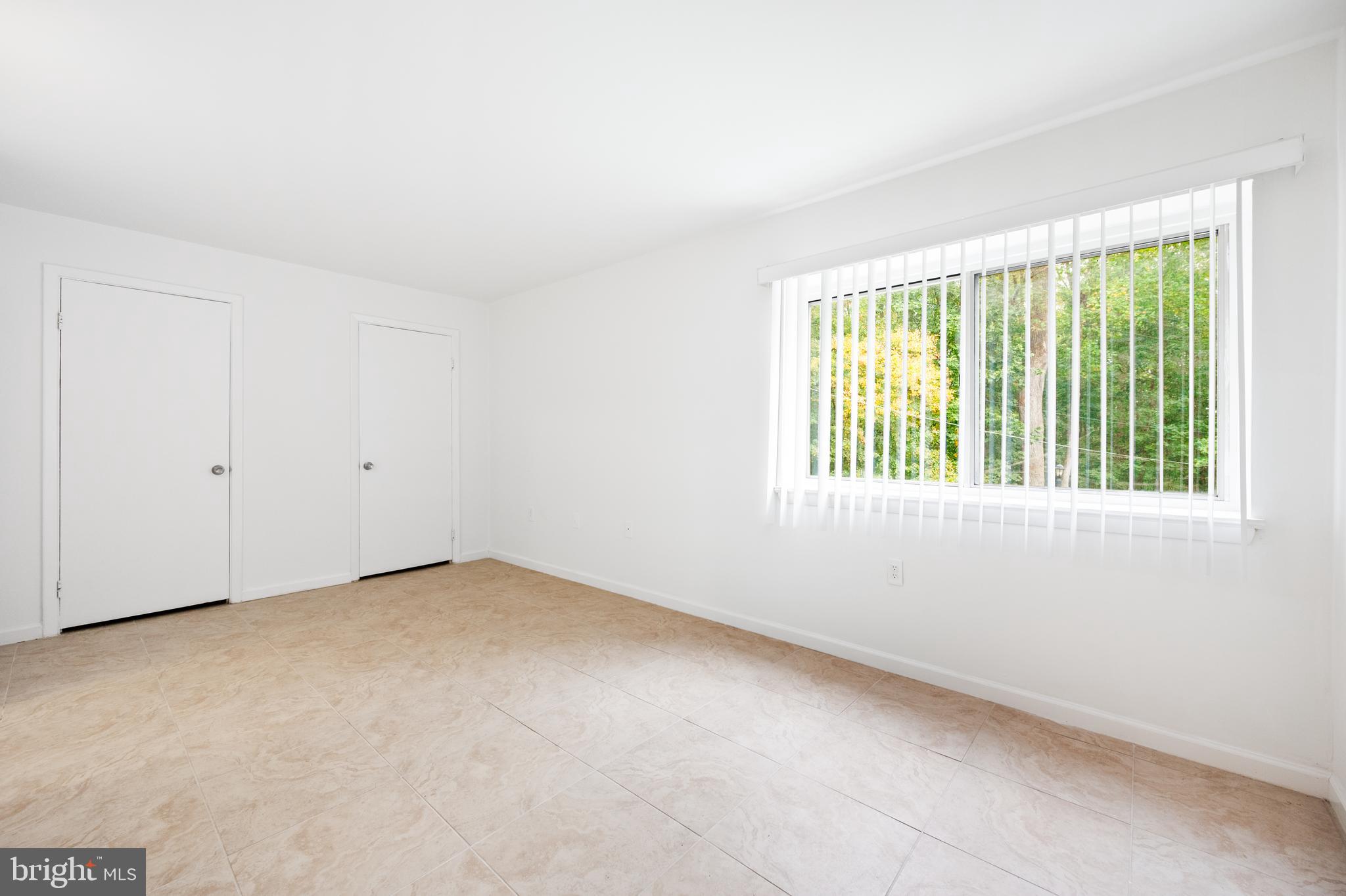 BETHESDA PARK - Residential