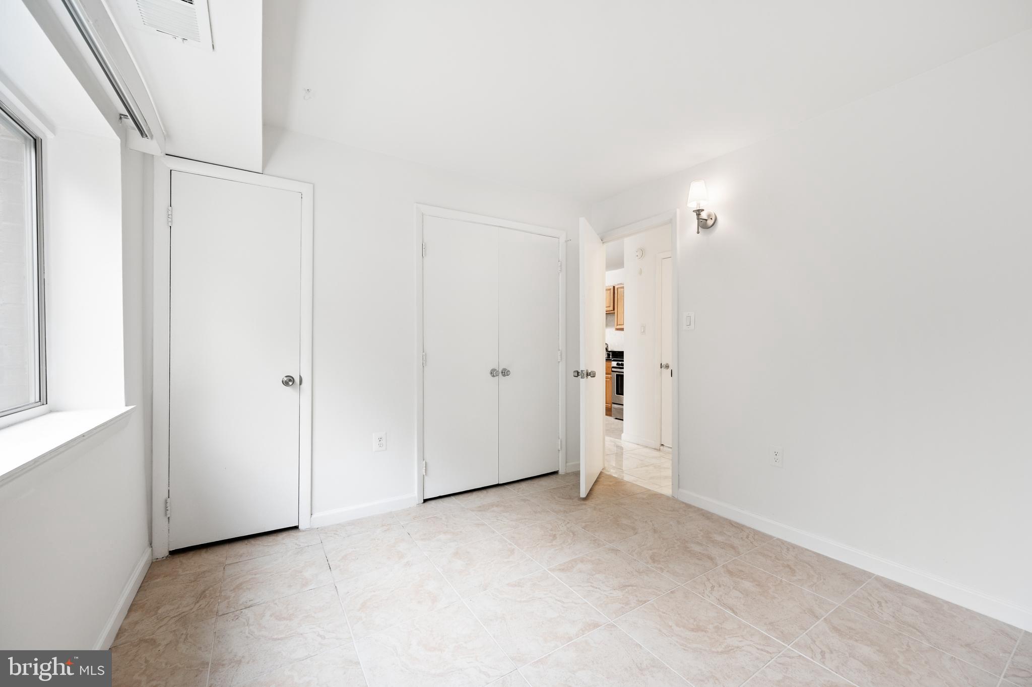 BETHESDA PARK - Residential