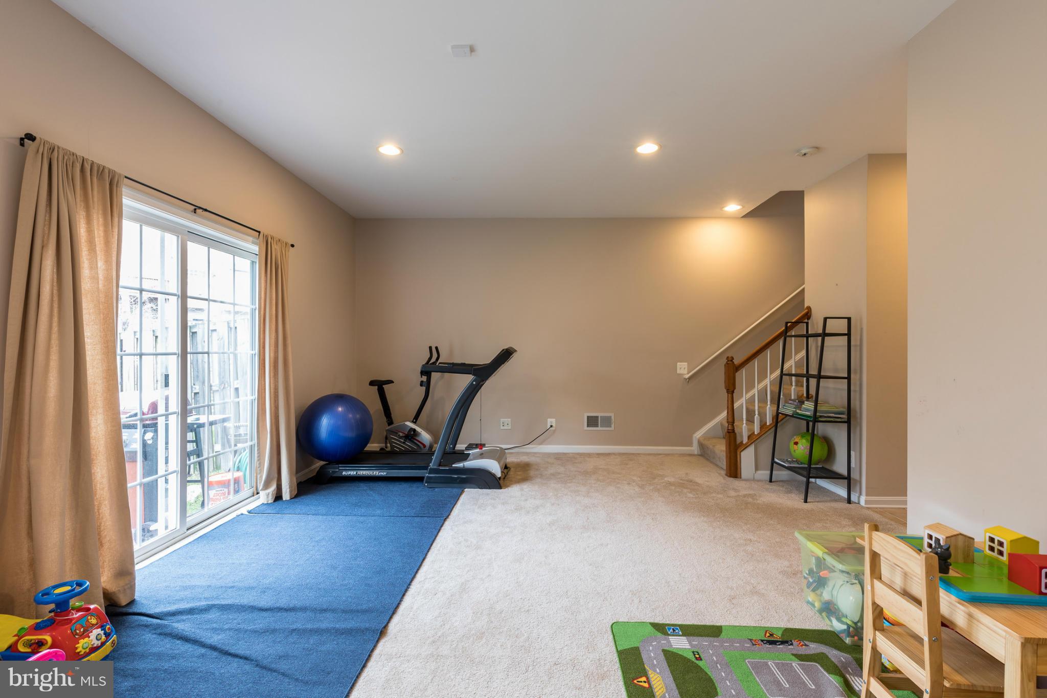 FAIRCREST - Residential
