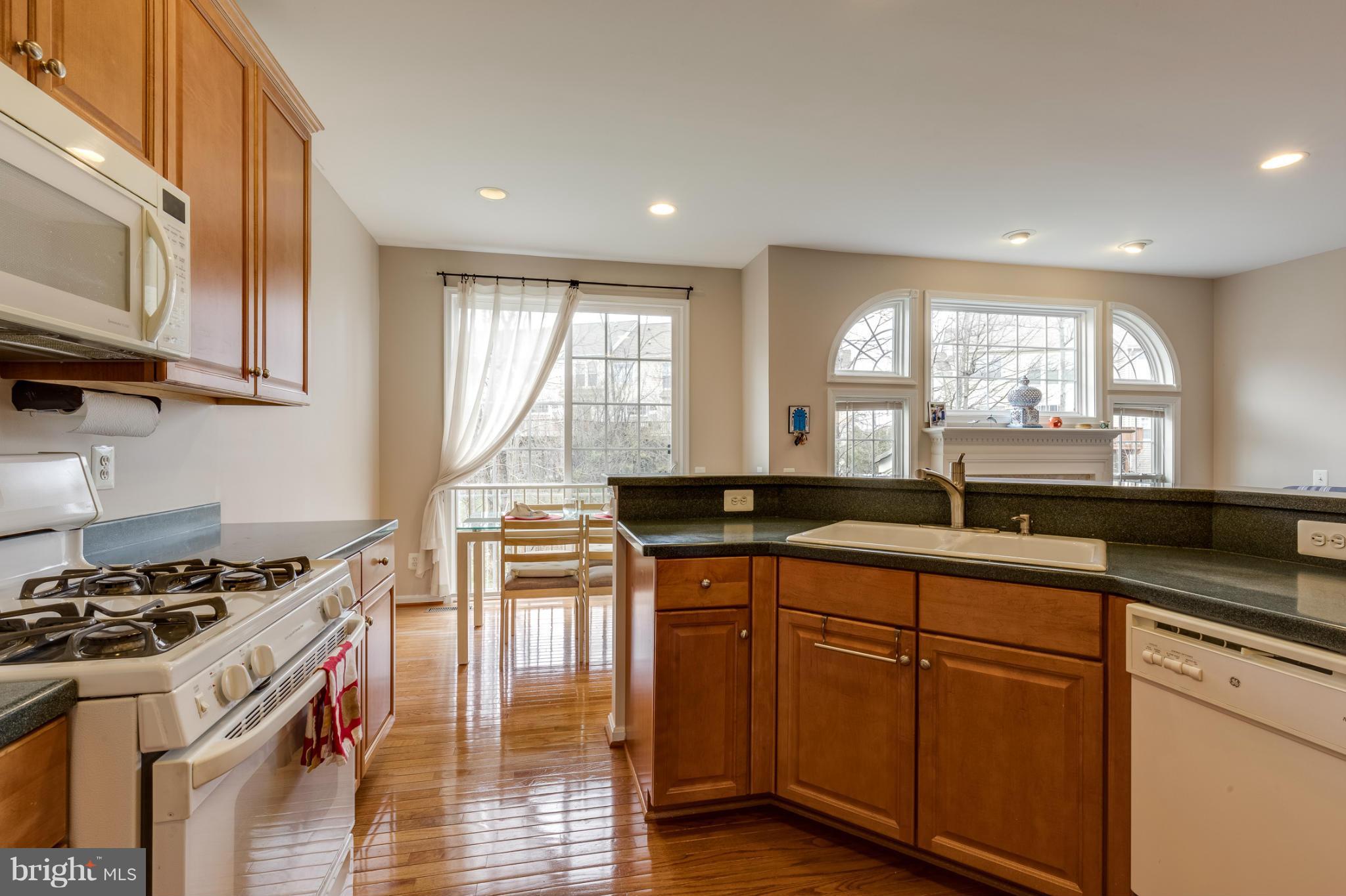 FAIRCREST - Residential