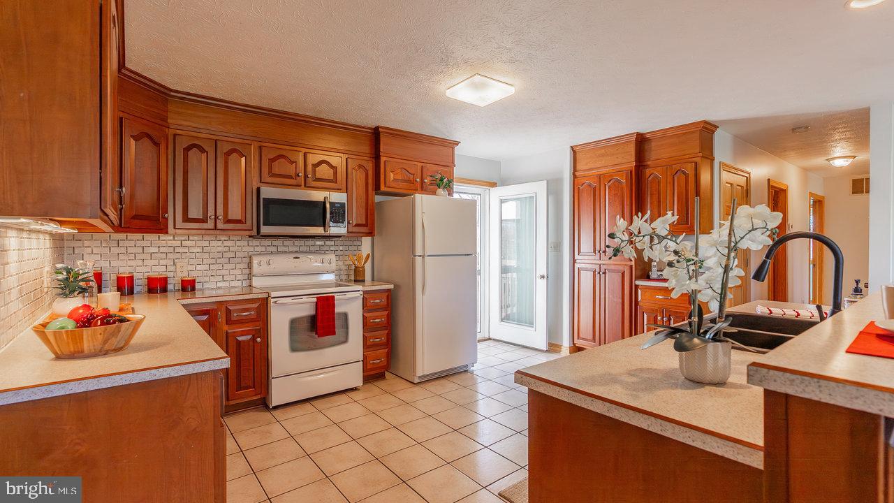 NONE, N/A - Residential