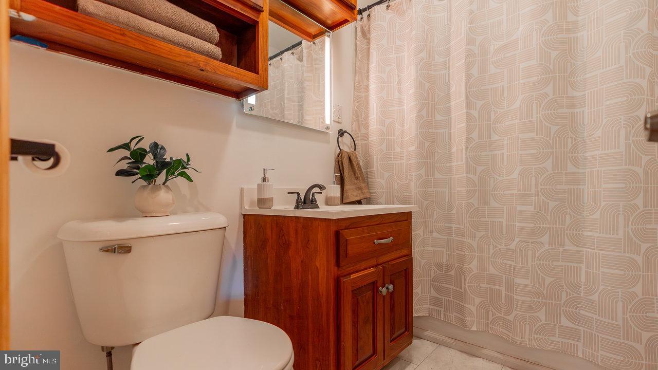 NONE, N/A - Residential