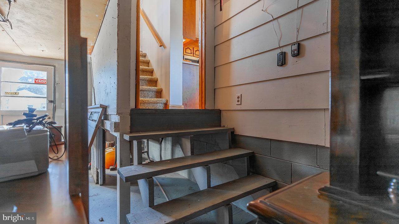 NONE, N/A - Residential