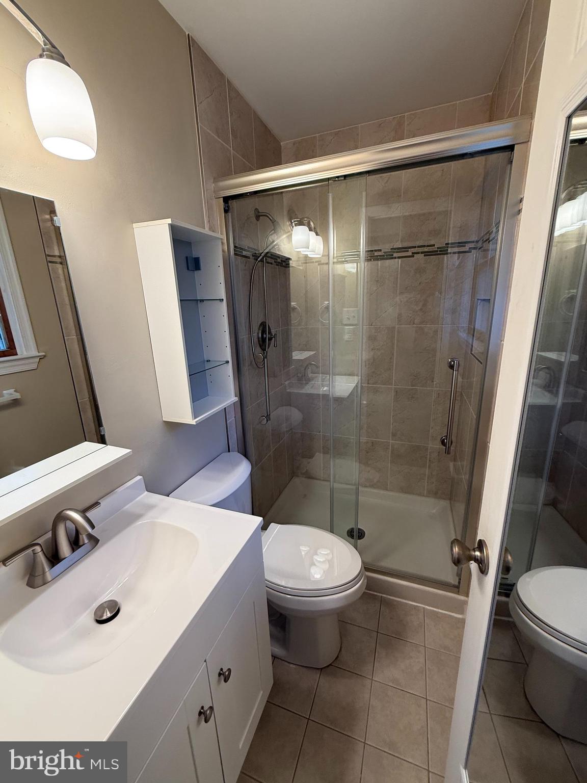 LAKE RIDGE - Residential